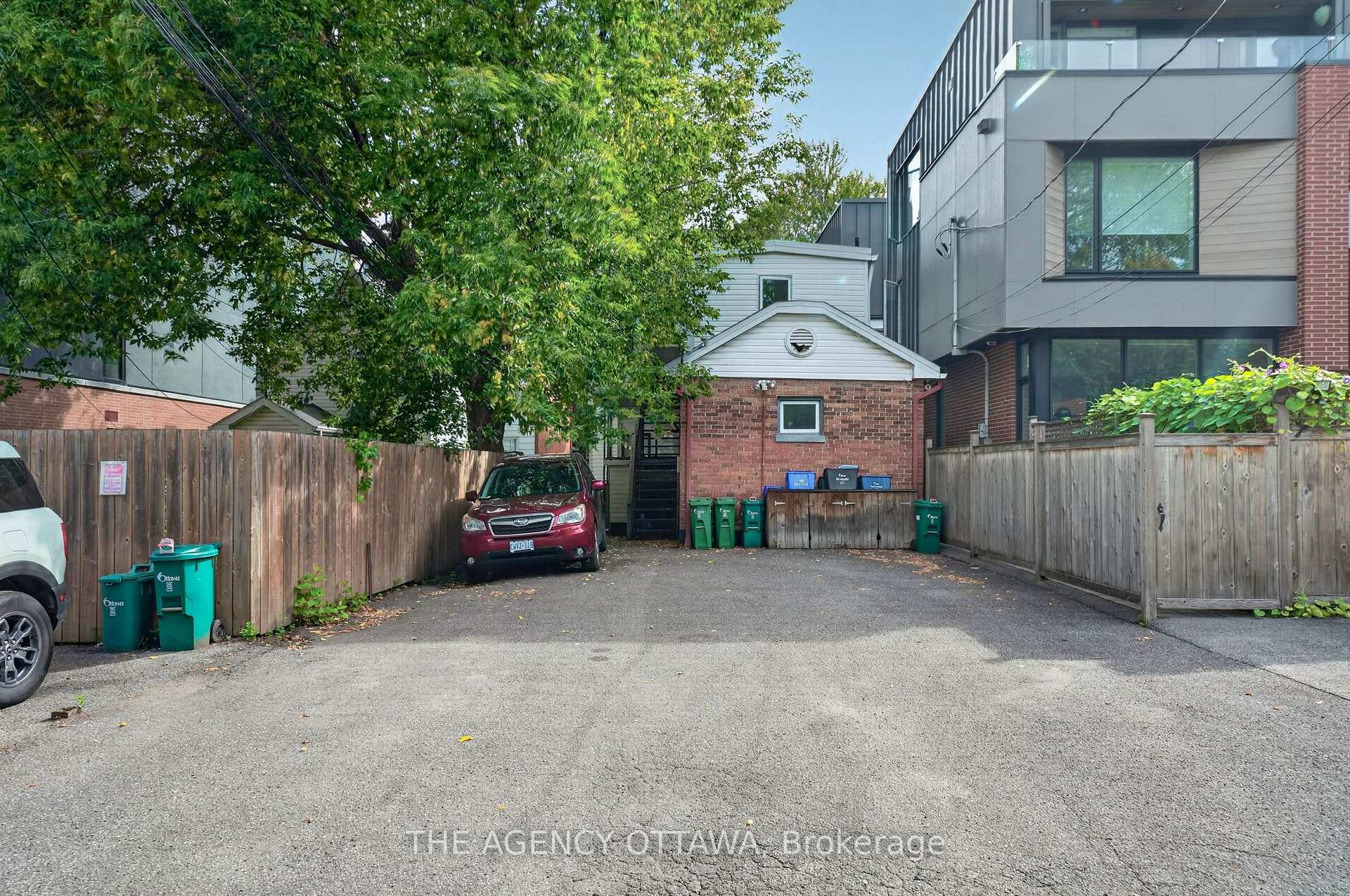 Photo 5 of 64 Bayswater Avenue, Ottawa, Hintonburg — HOMEH