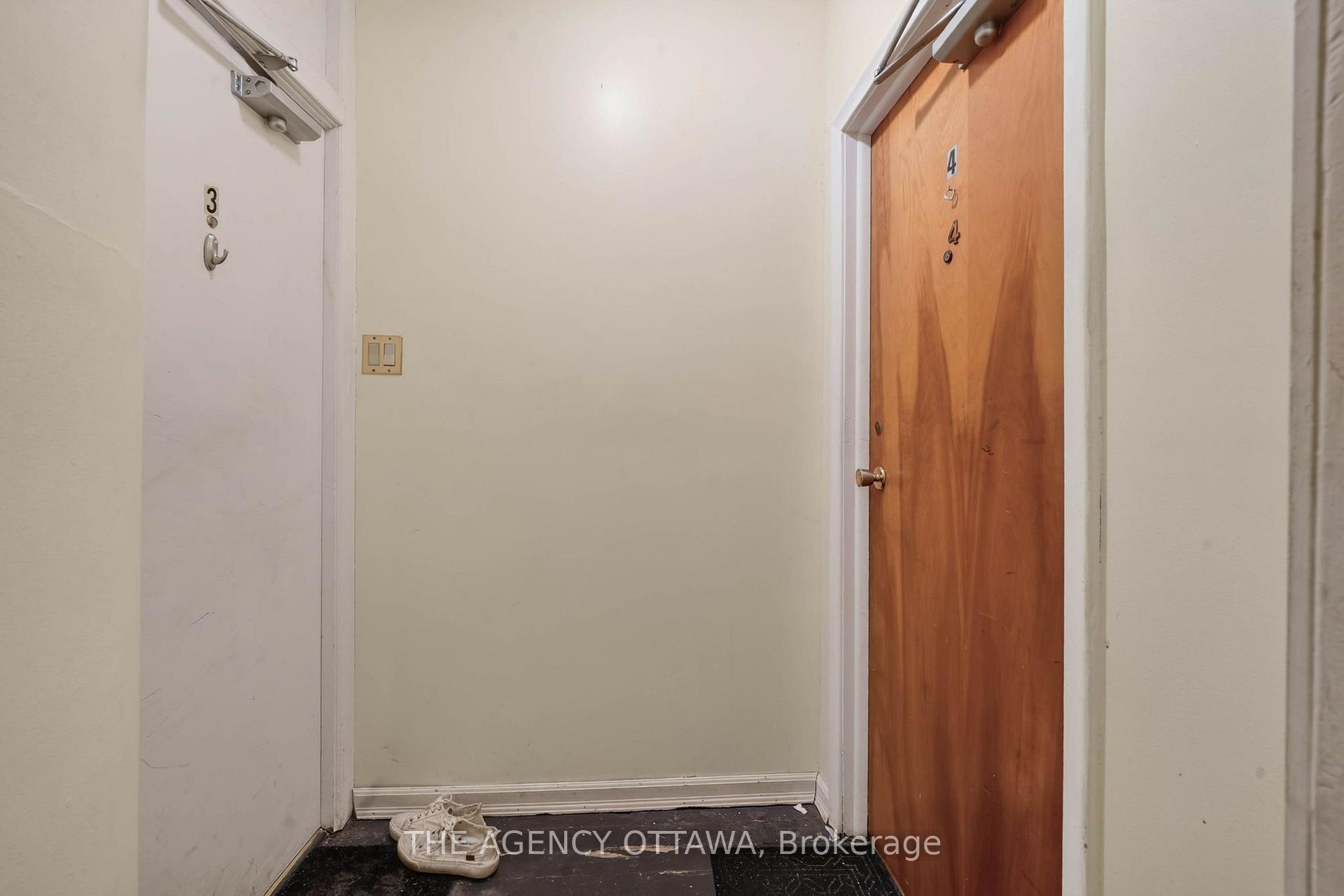 Photo 8 of 64 Bayswater Avenue, Ottawa, Hintonburg — HOMEH