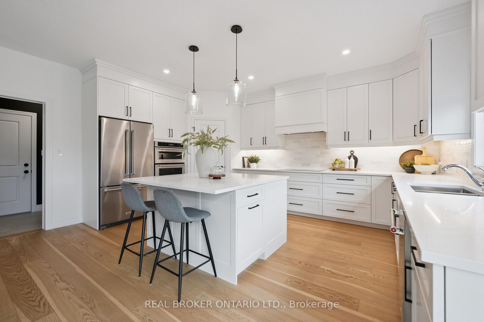 Photo 7 of 415 Rogers Road, North Perth, Listowel — HOMEH