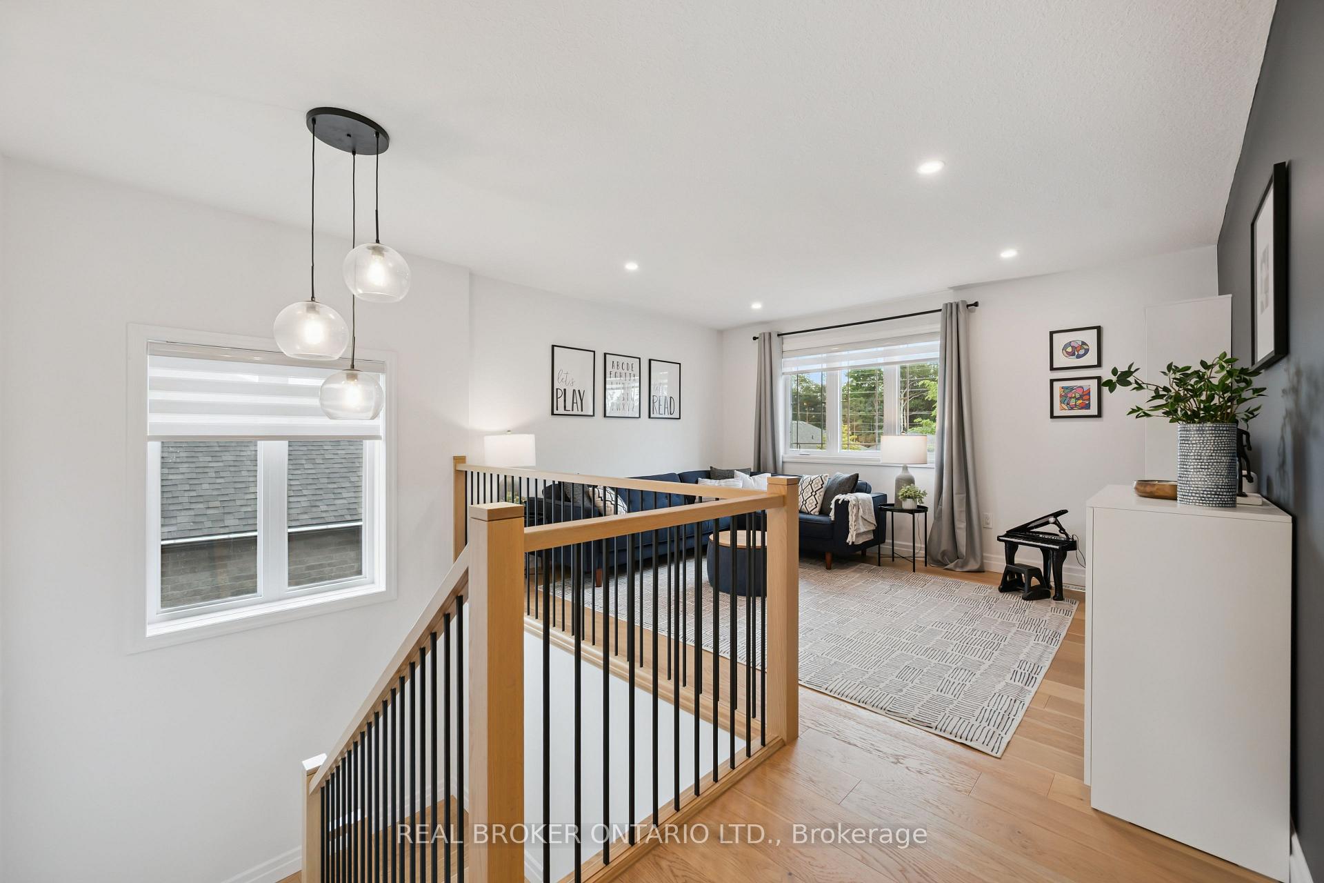 Photo 12 of 415 Rogers Road, North Perth, Listowel — HOMEH