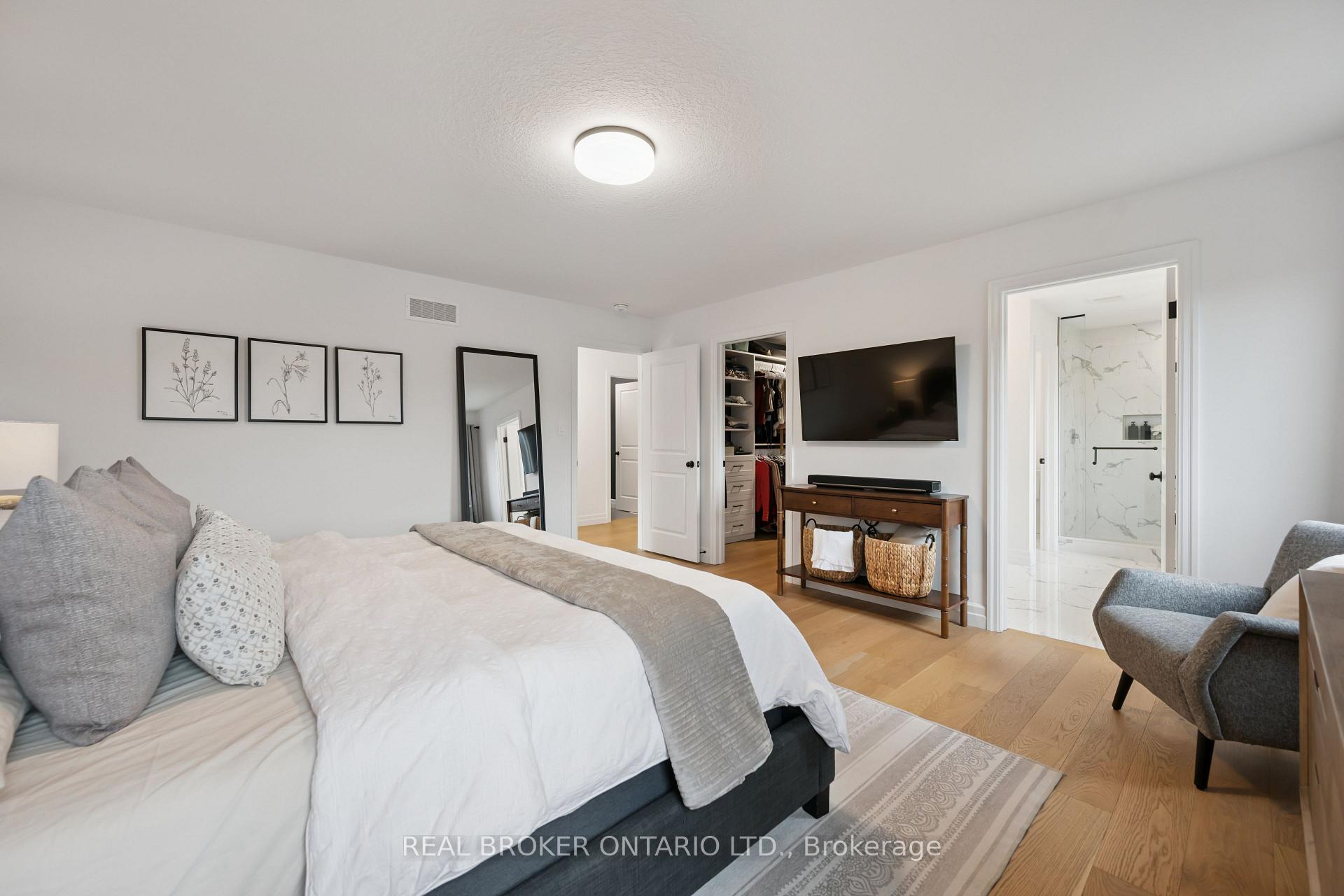 Photo 15 of 415 Rogers Road, North Perth, Listowel — HOMEH