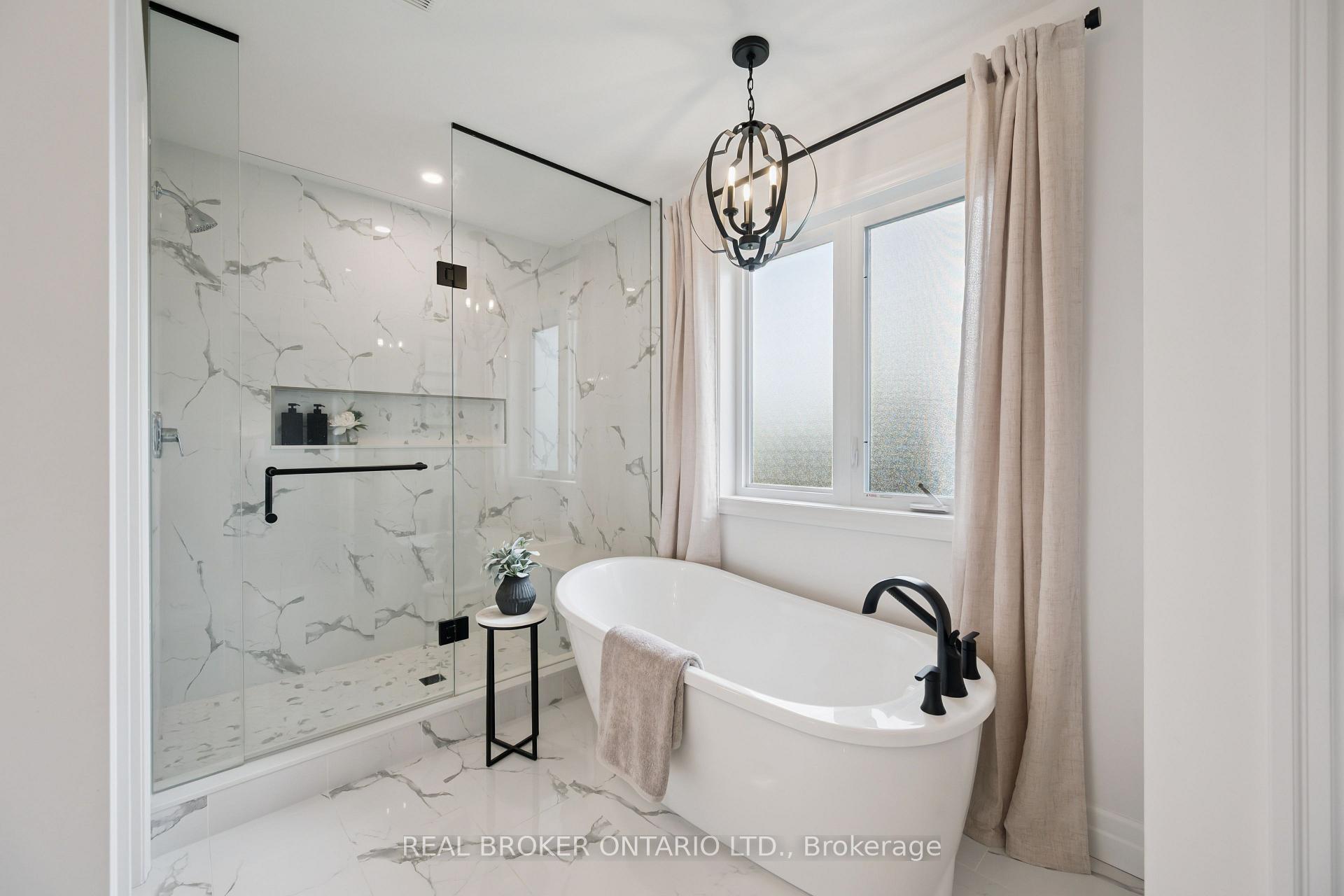 Photo 17 of 415 Rogers Road, North Perth, Listowel — HOMEH