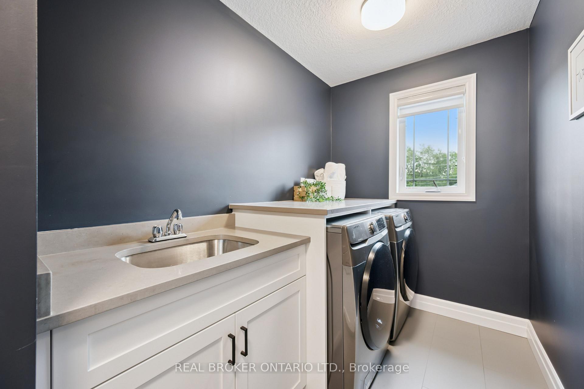 Photo 24 of 415 Rogers Road, North Perth, Listowel — HOMEH