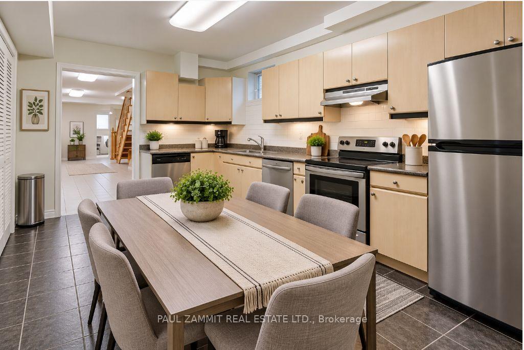 Photo 15 of 2239 Gerrard Street E, Toronto, East End-Danforth — HOMEH