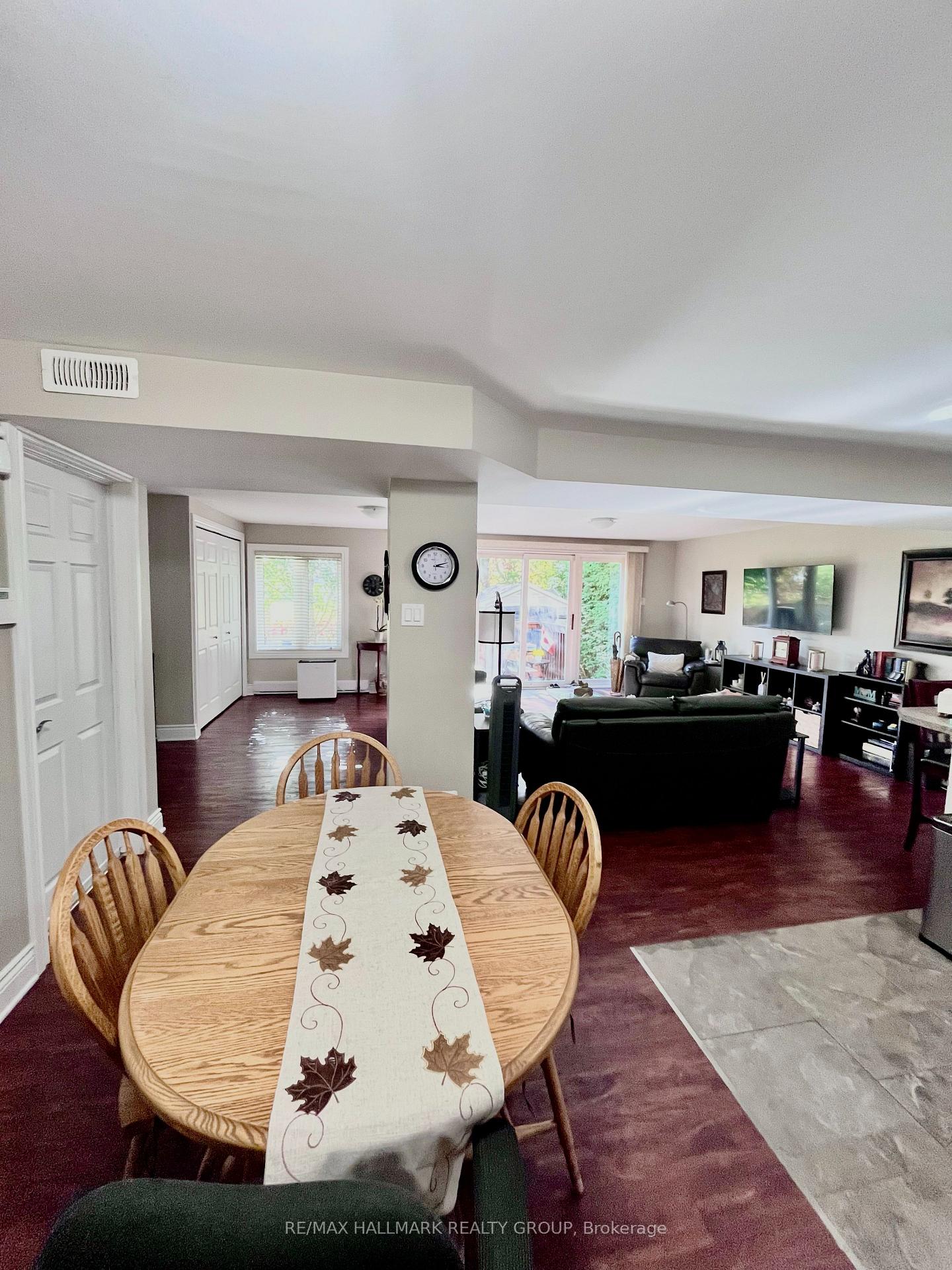 Photo 5 of Unit Lower level only, 19 Foulis Crescent, Ottawa, Kanata - Katimavik — HOMEH