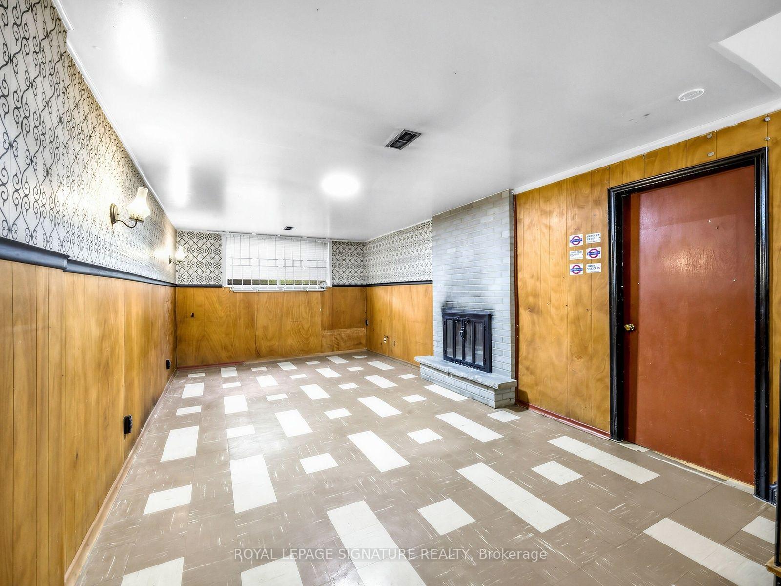 Photo 25 of 11 Albion Crescent, Brampton, Avondale — HOMEH