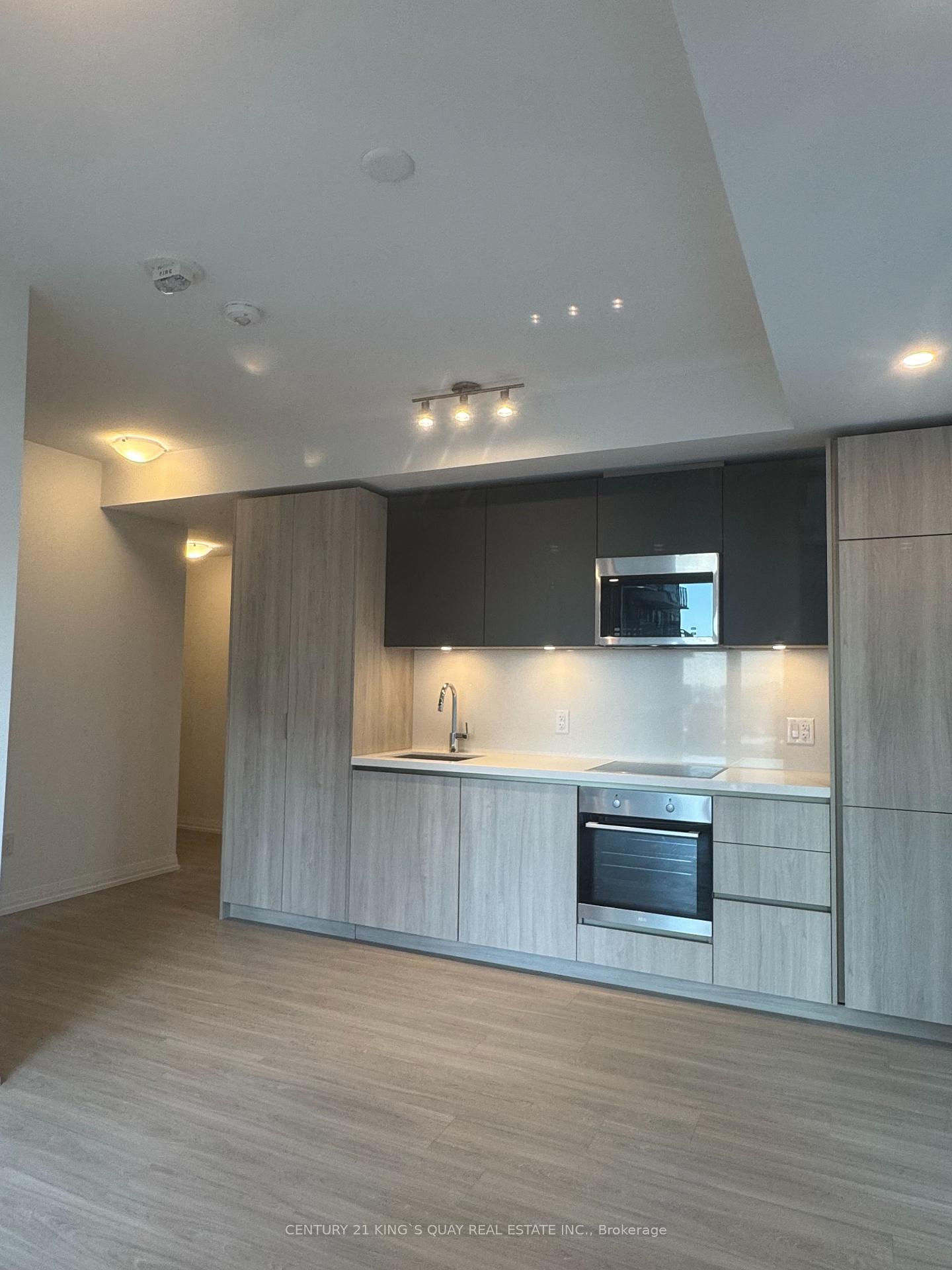 Photo 7 of Unit 2312, 8 Widmer Street, Toronto, Waterfront Communities — HOMEH