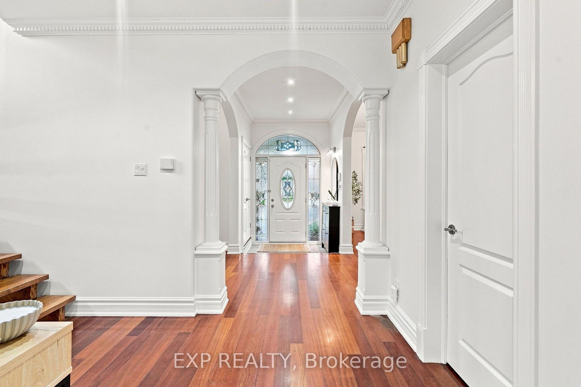 Photo 14 of 101 Cannon Road, Etobicoke, Stonegate-Queensway — HOMEH