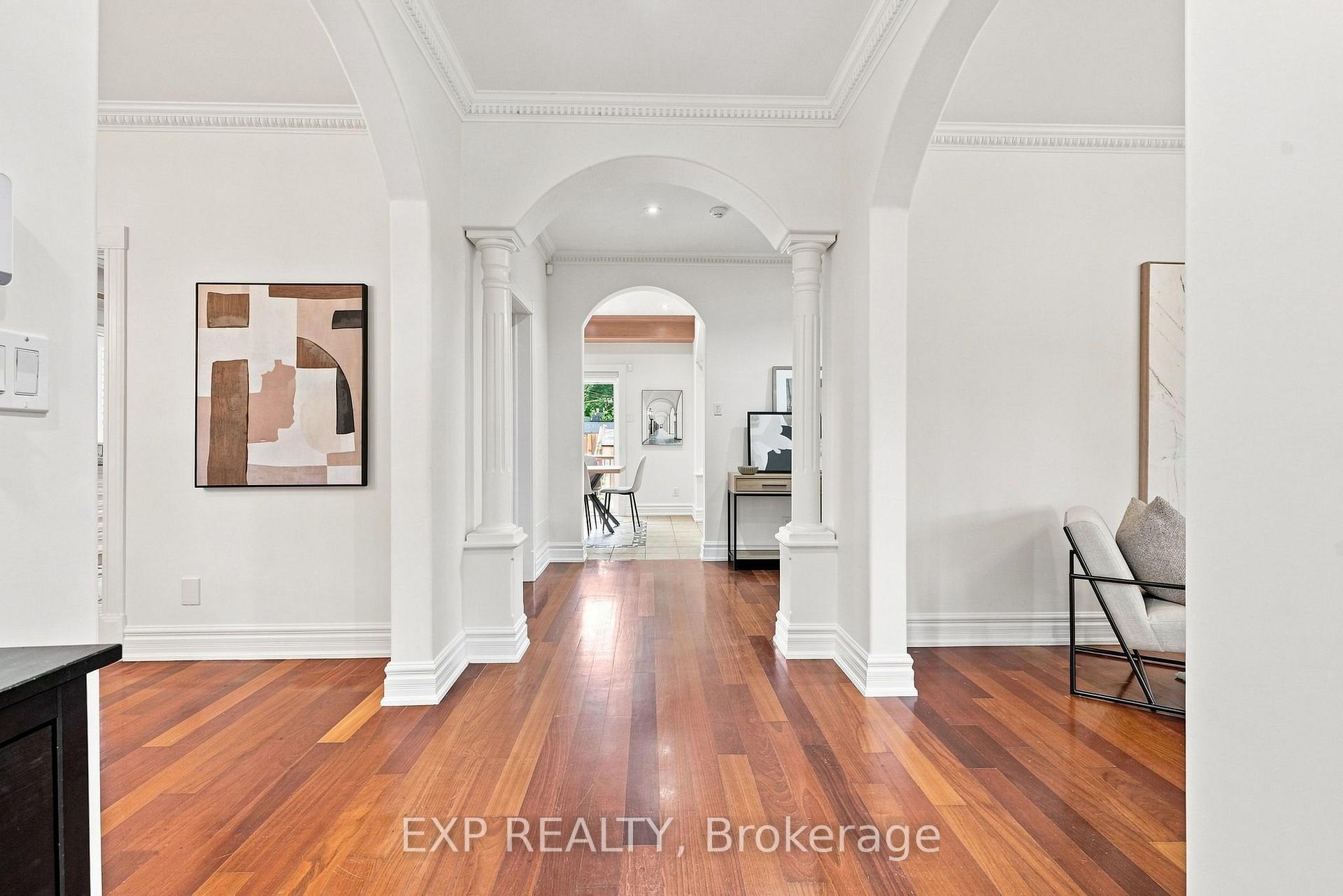 Photo 15 of 101 Cannon Road, Etobicoke, Stonegate-Queensway — HOMEH
