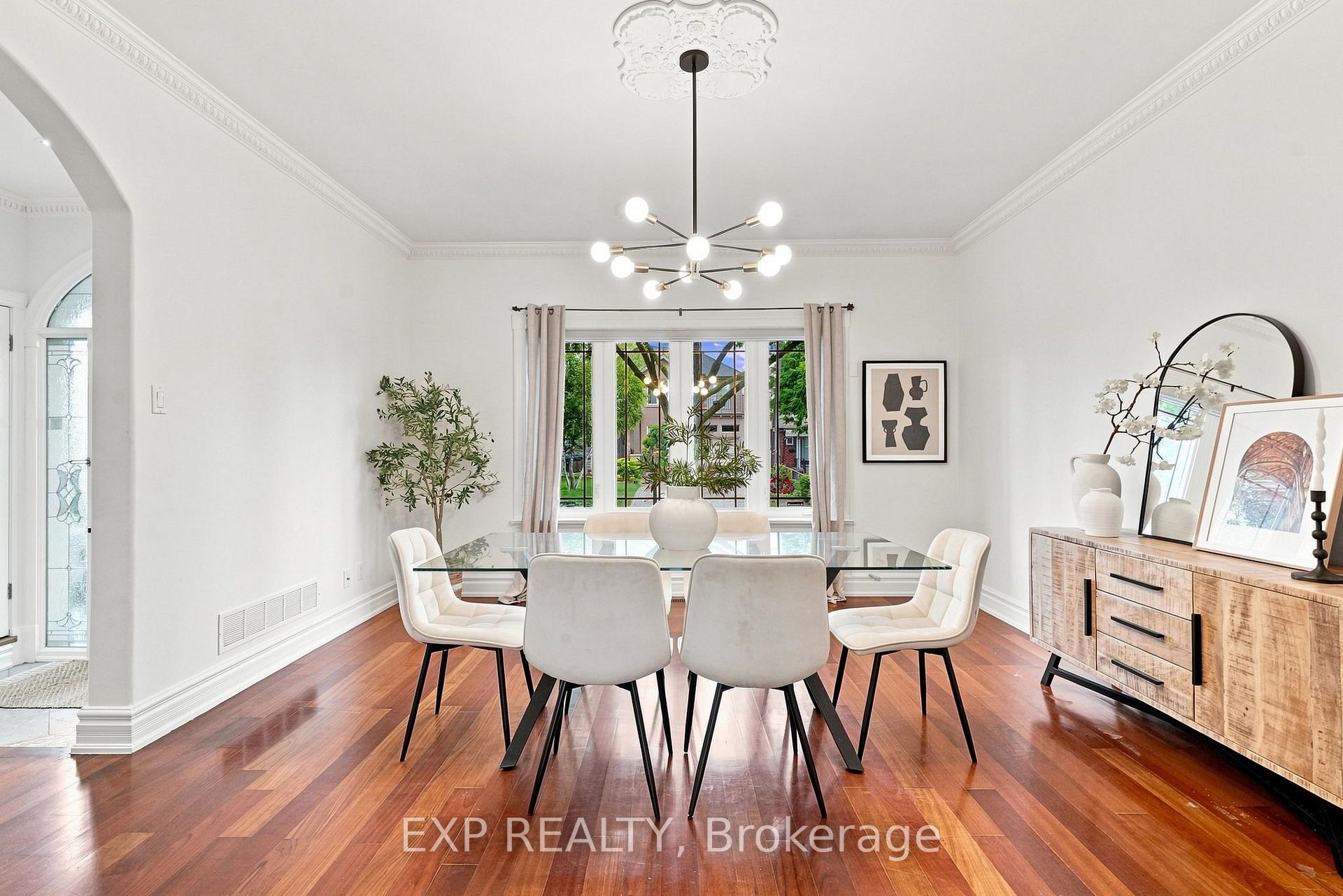 Photo 24 of 101 Cannon Road, Etobicoke, Stonegate-Queensway — HOMEH