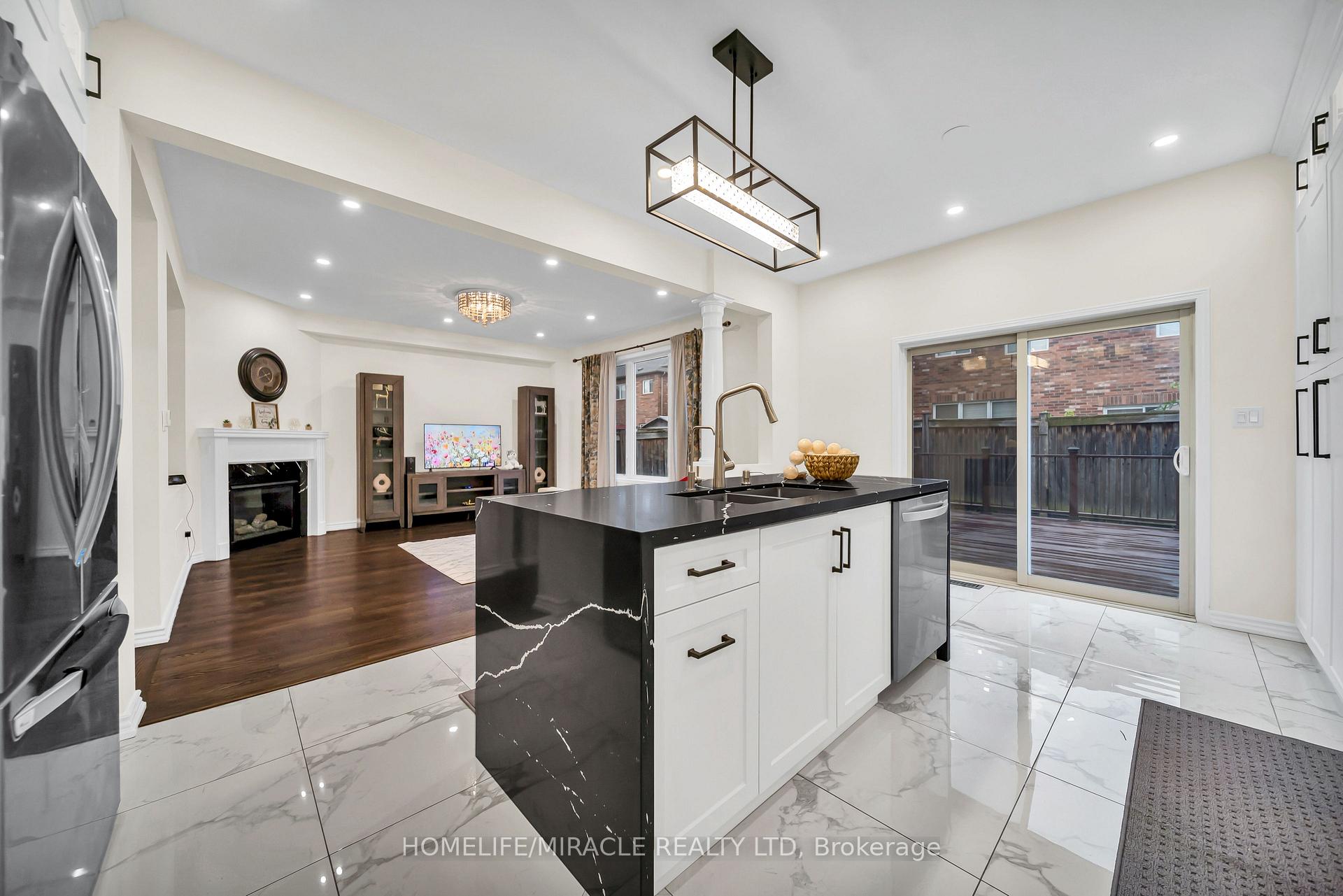 Photo 25 of 763 Pitcher Place, Milton, Coates — HOMEH
