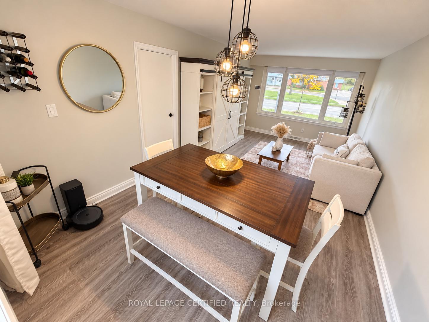 Photo 19 of 247 Grove Street E, Barrie, Wellington — HOMEH