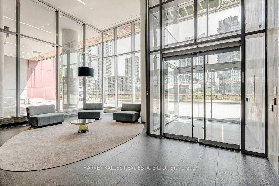 Photo 2 of Unit 726, 576 Front Street W, Toronto, Waterfront Communities — HOMEH