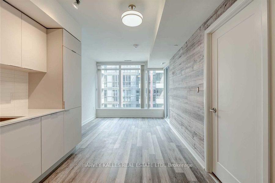 Photo 8 of Unit 726, 576 Front Street W, Toronto, Waterfront Communities — HOMEH
