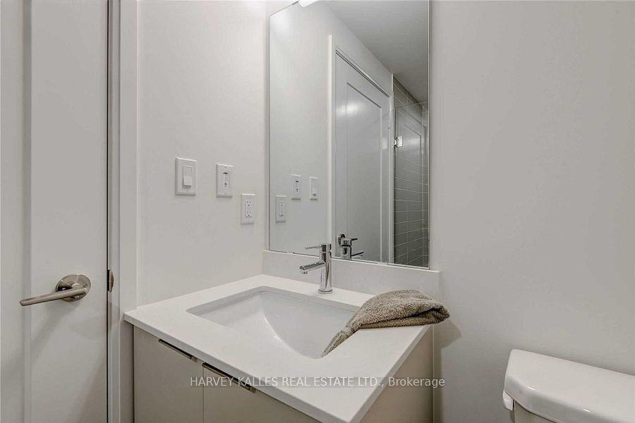 Photo 12 of Unit 726, 576 Front Street W, Toronto, Waterfront Communities — HOMEH