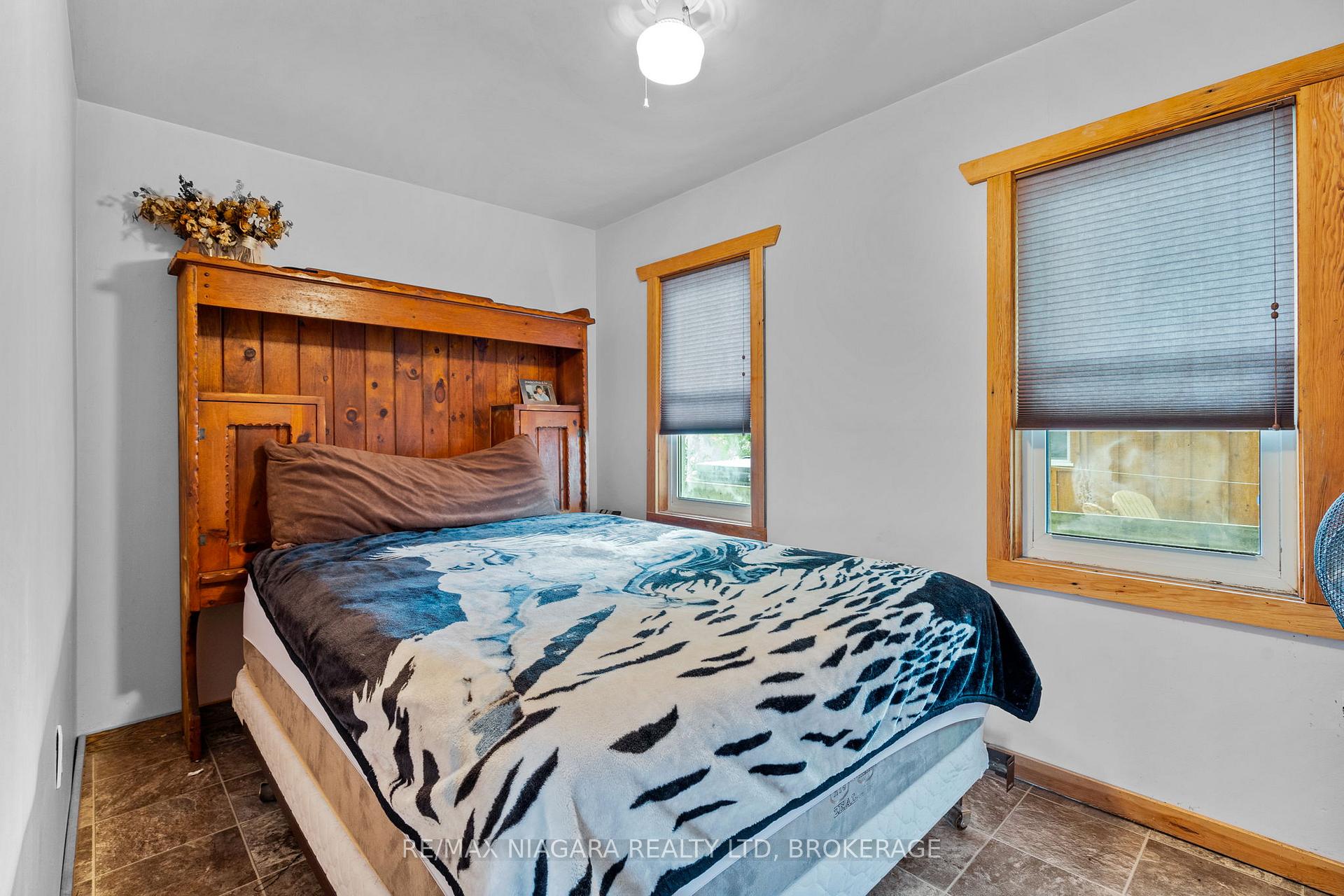 Photo 9 of 12213 Lakeshore Road, Wainfleet, Lakeshore — HOMEH