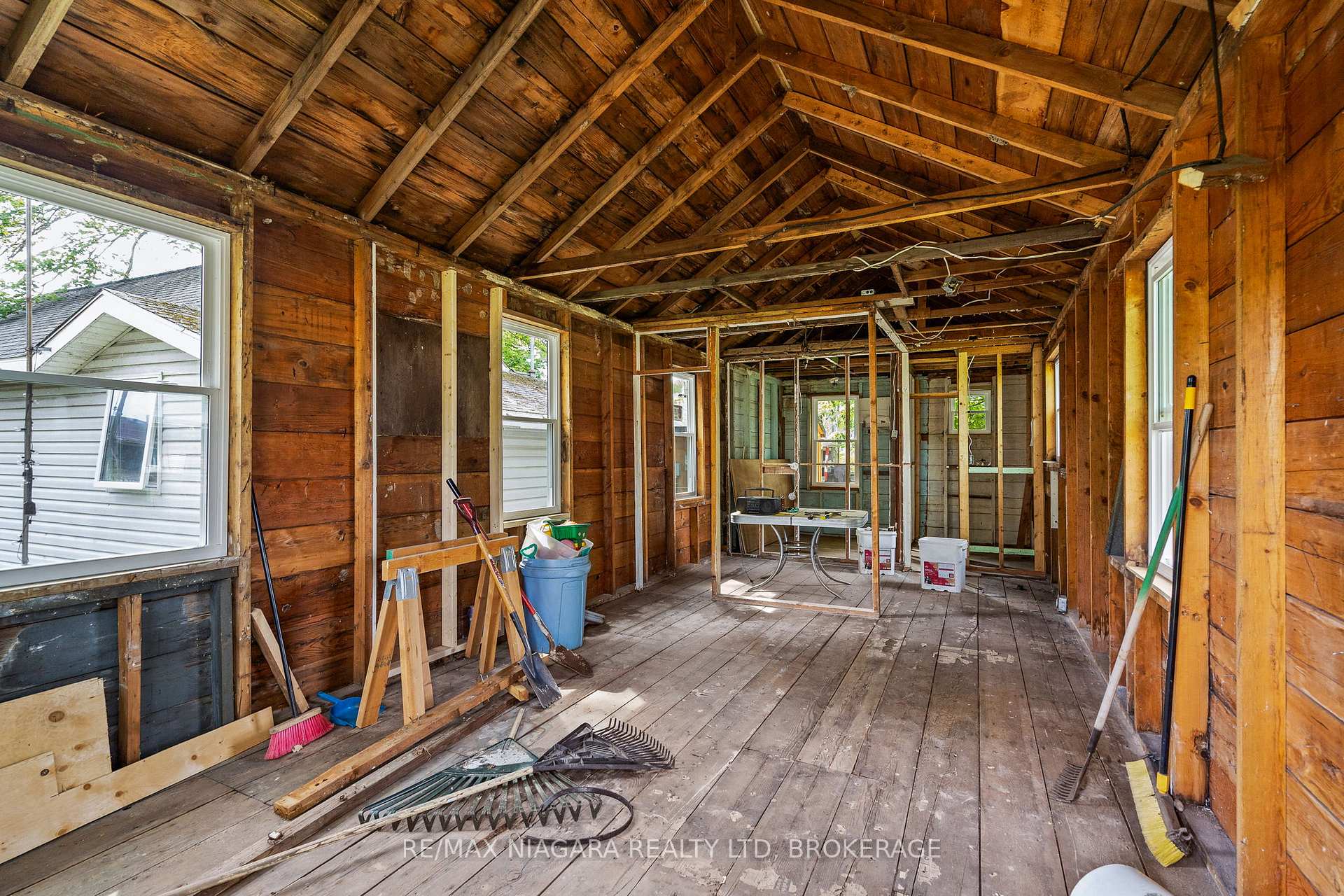 Photo 14 of 12213 Lakeshore Road, Wainfleet, Lakeshore — HOMEH