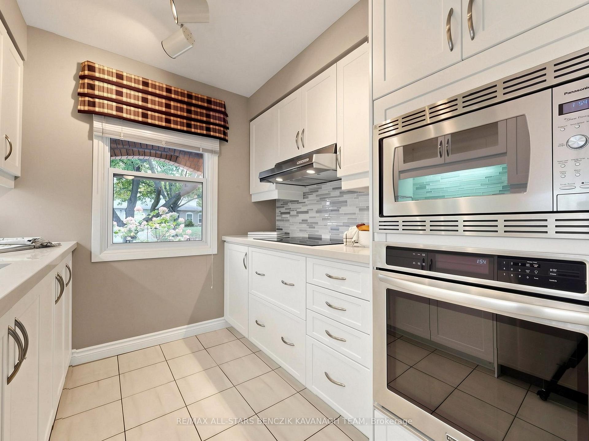 Photo 8 of 41 John Dexter Place, Markham, Sherwood-Amberglen — HOMEH