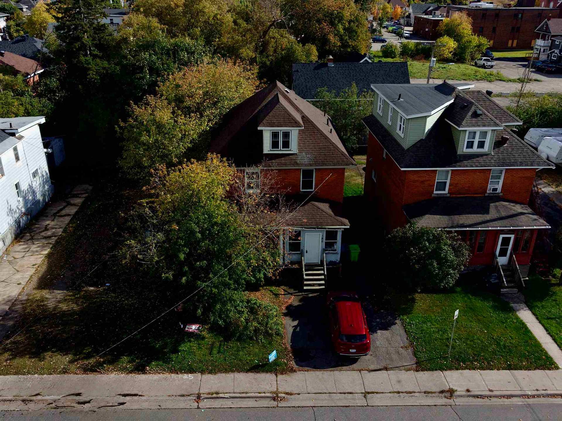 Photo 1 of 180 Elgin Street, Sault Ste Marie, Ward 2 — HOMEH