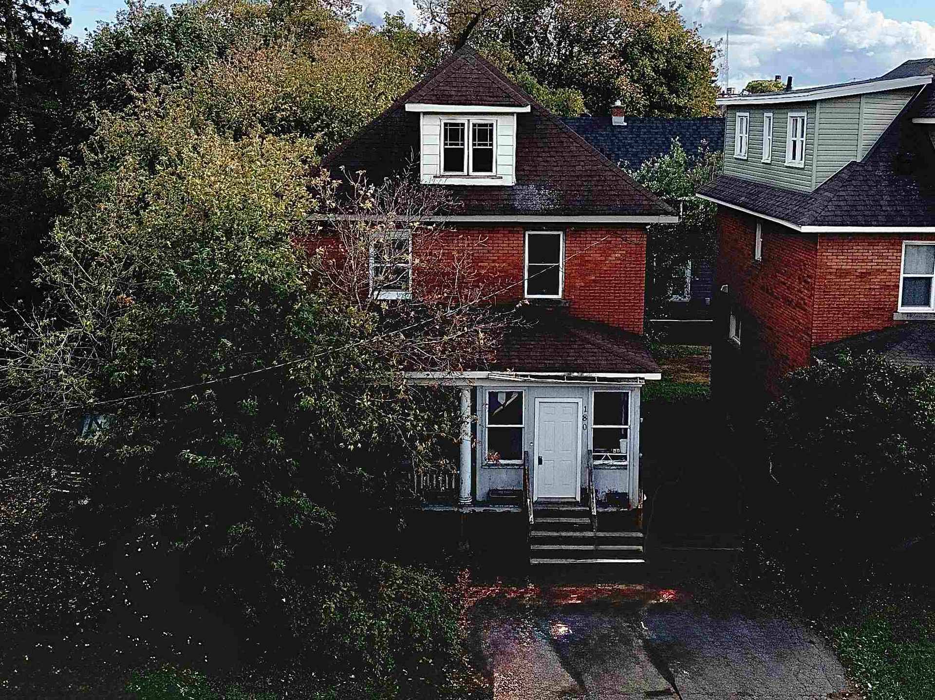 Photo 20 of 180 Elgin Street, Sault Ste Marie, Ward 2 — HOMEH
