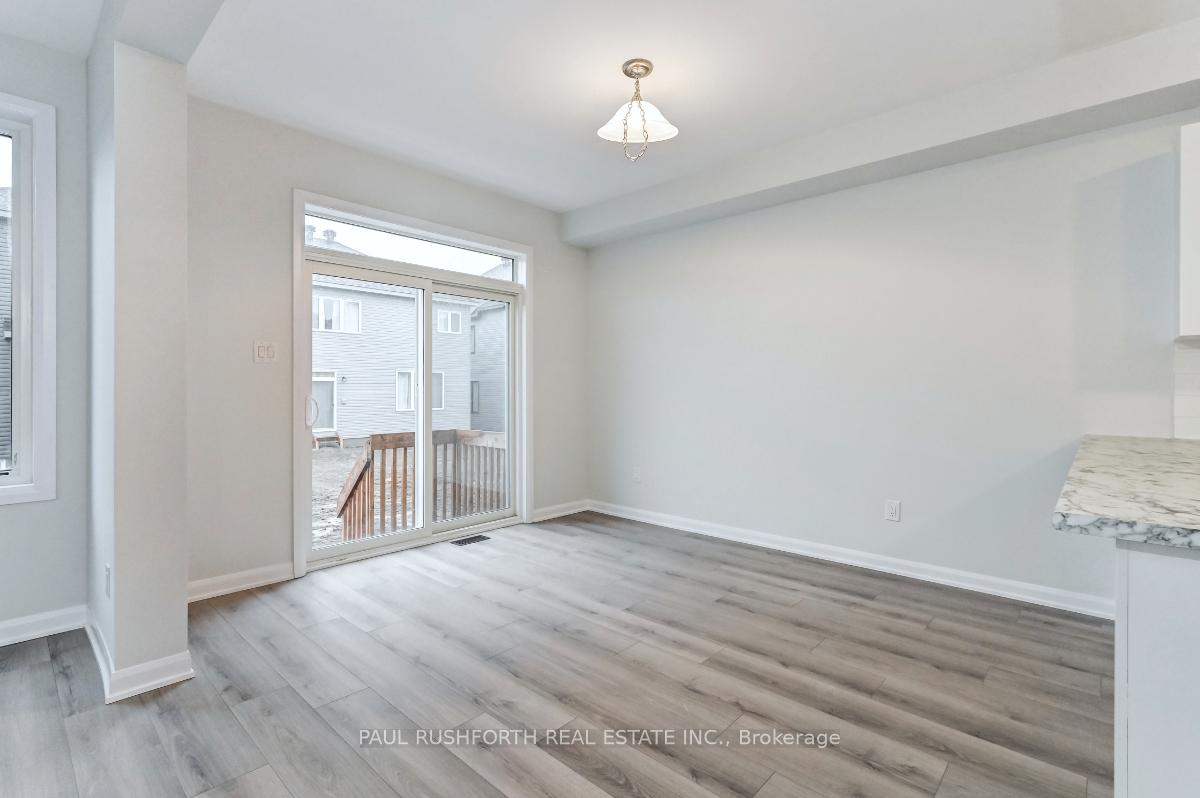 Photo 10 of 11 Fossa Terrace W, Ottawa, Barrhaven - Half Moon Bay — HOMEH