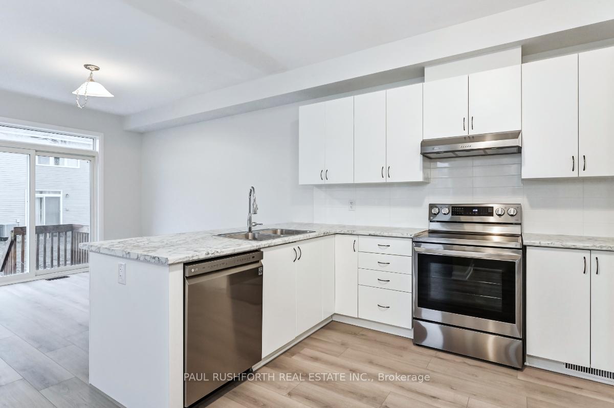 Photo 15 of 11 Fossa Terrace W, Ottawa, Barrhaven - Half Moon Bay — HOMEH