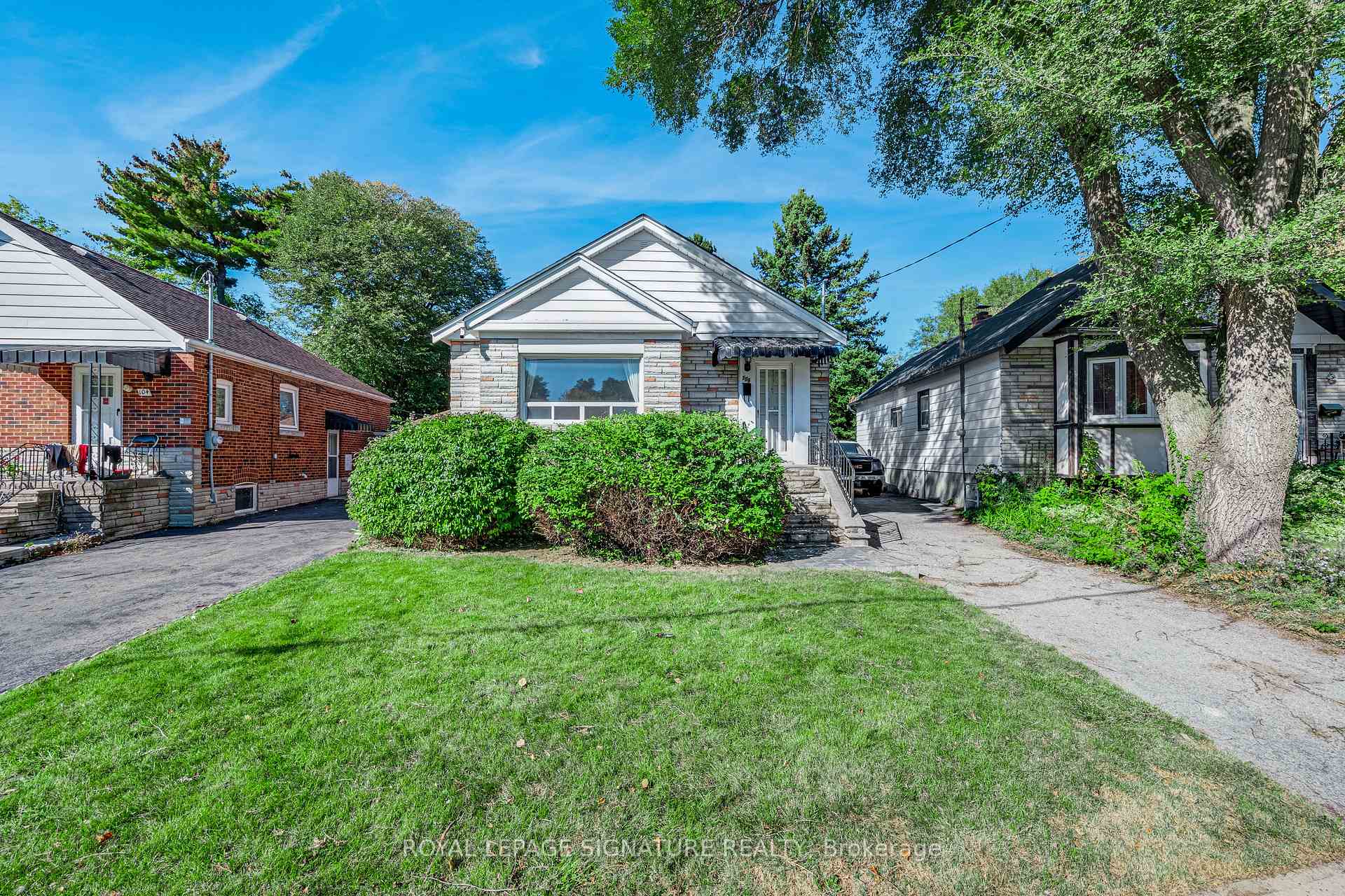 Photo 1 of 106 Meighen Avenue, Toronto, O'Connor-Parkview — HOMEH