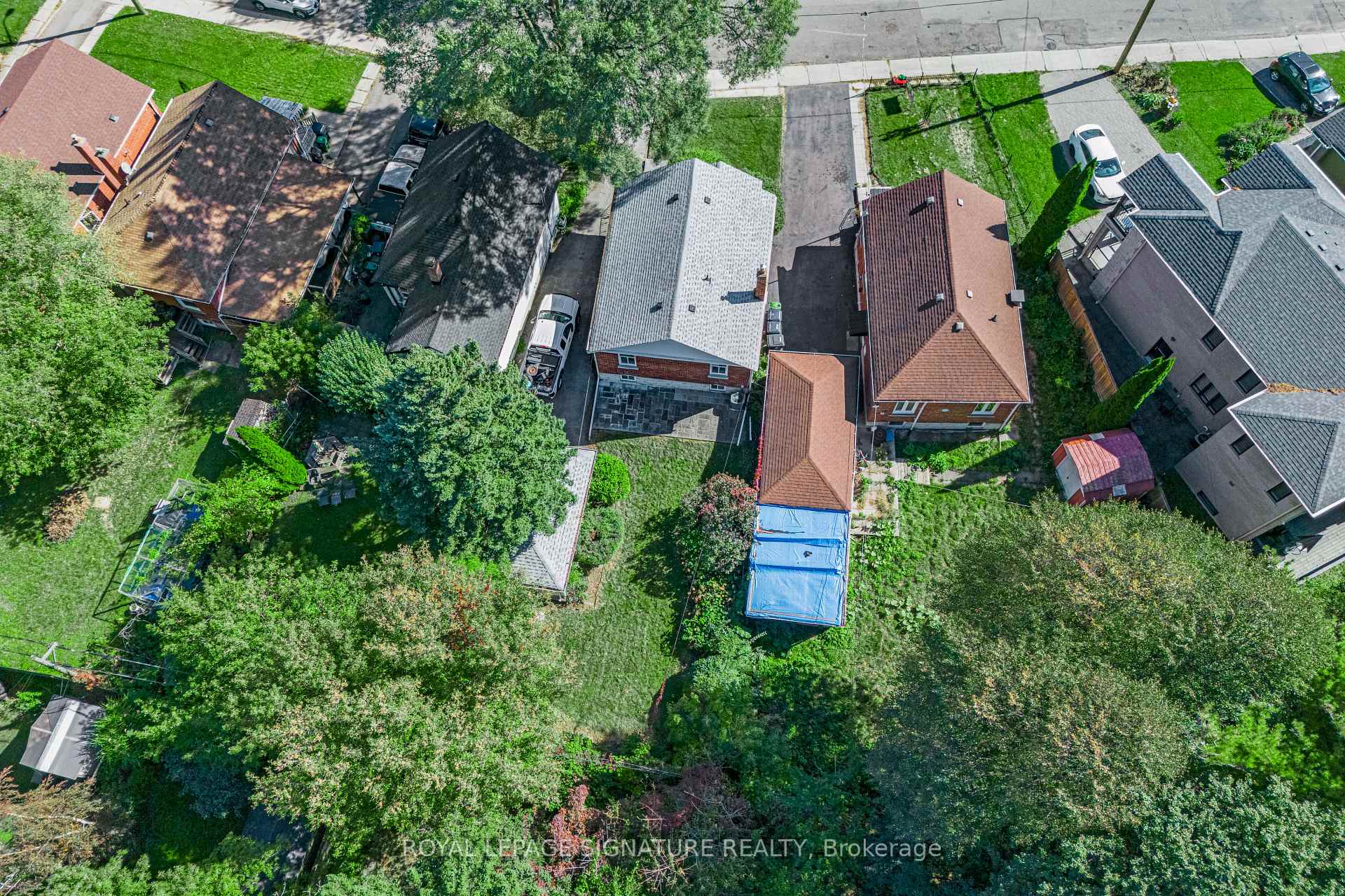 Photo 9 of 106 Meighen Avenue, Toronto, O'Connor-Parkview — HOMEH
