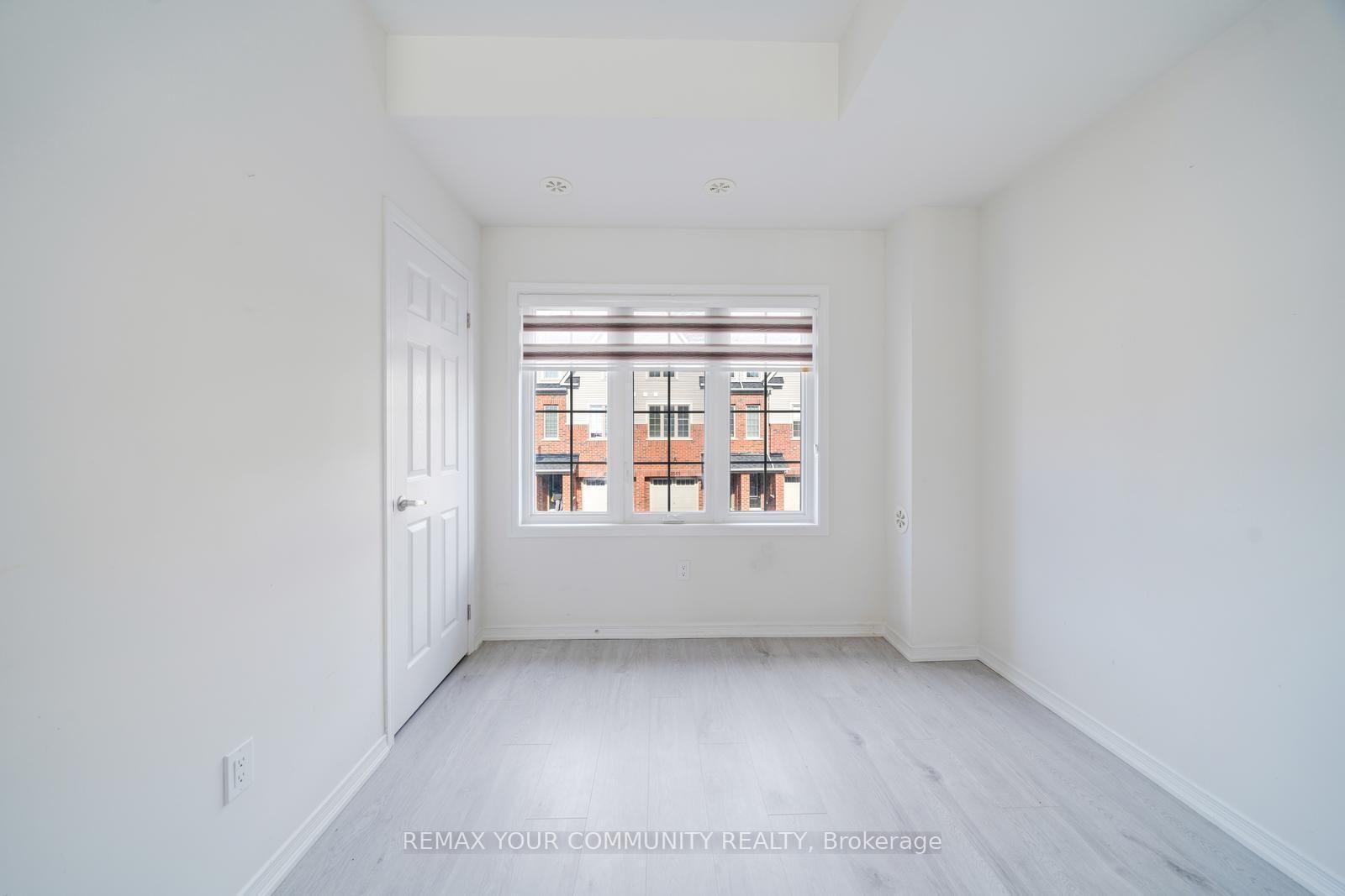 Photo 19 of Unit 137, 2566 Mojave Path, Oshawa, Windfields — HOMEH
