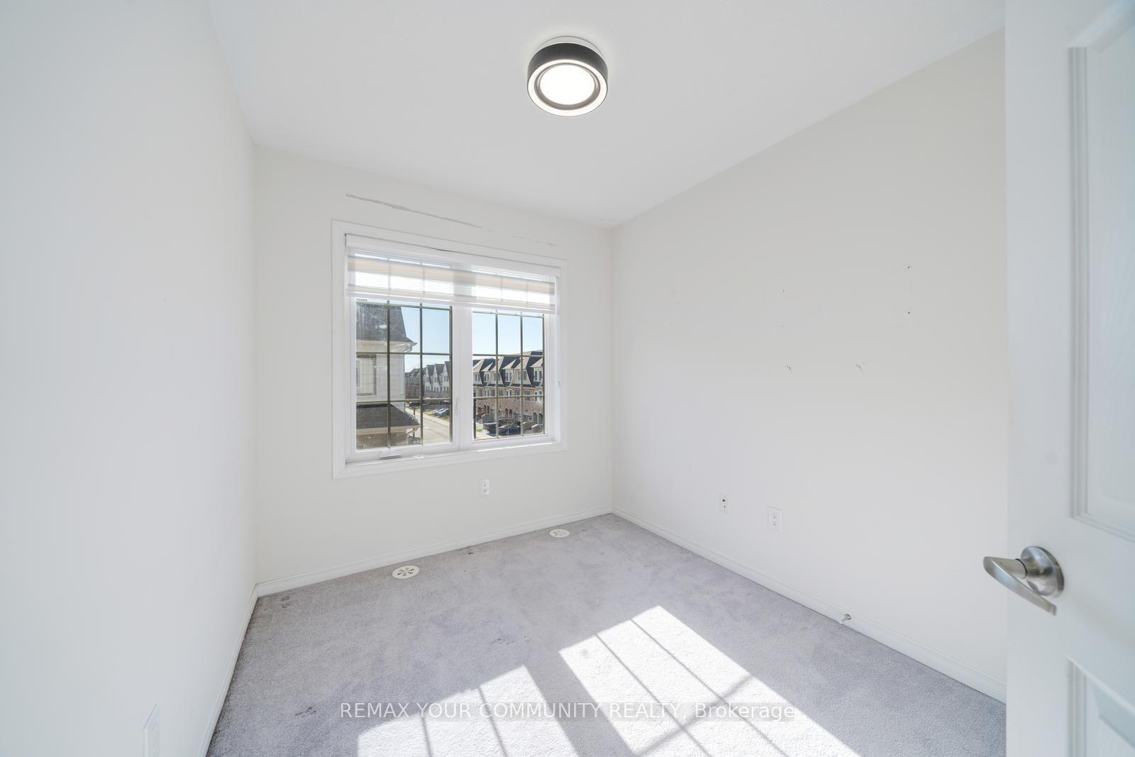 Photo 27 of Unit 137, 2566 Mojave Path, Oshawa, Windfields — HOMEH
