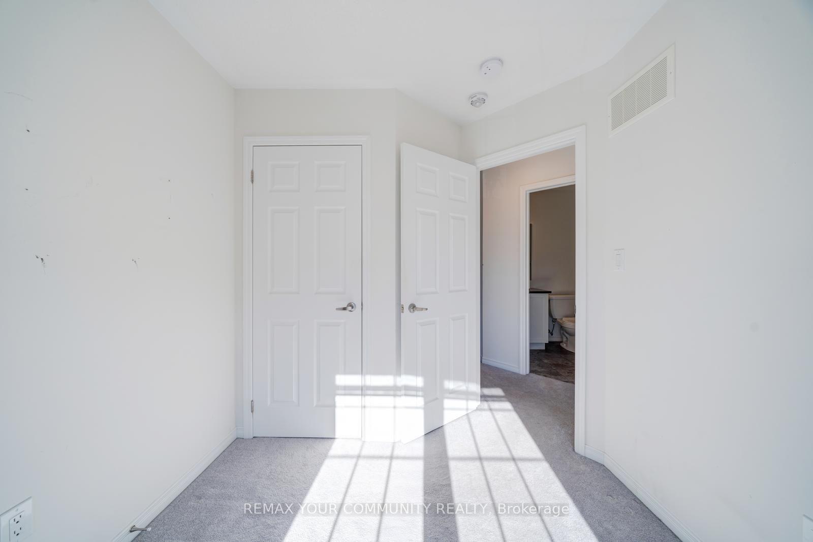 Photo 30 of Unit 137, 2566 Mojave Path, Oshawa, Windfields — HOMEH