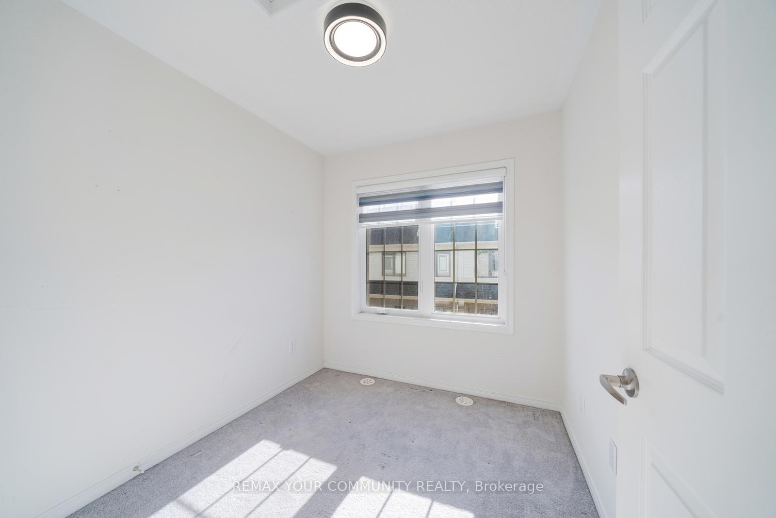 Photo 32 of Unit 137, 2566 Mojave Path, Oshawa, Windfields — HOMEH