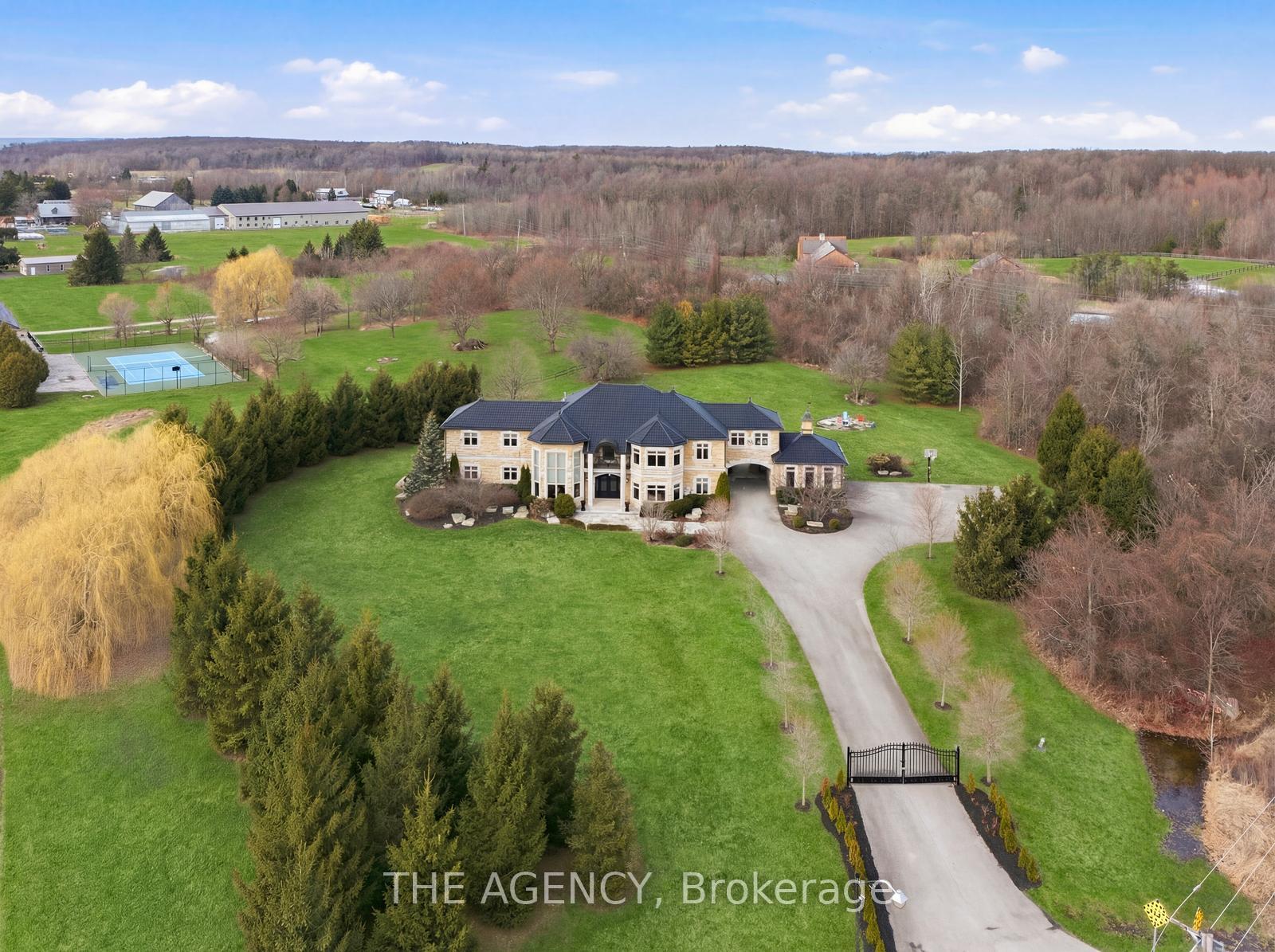Photo 2 of 2659 2 Sideroad, Burlington, Rural Burlington — HOMEH