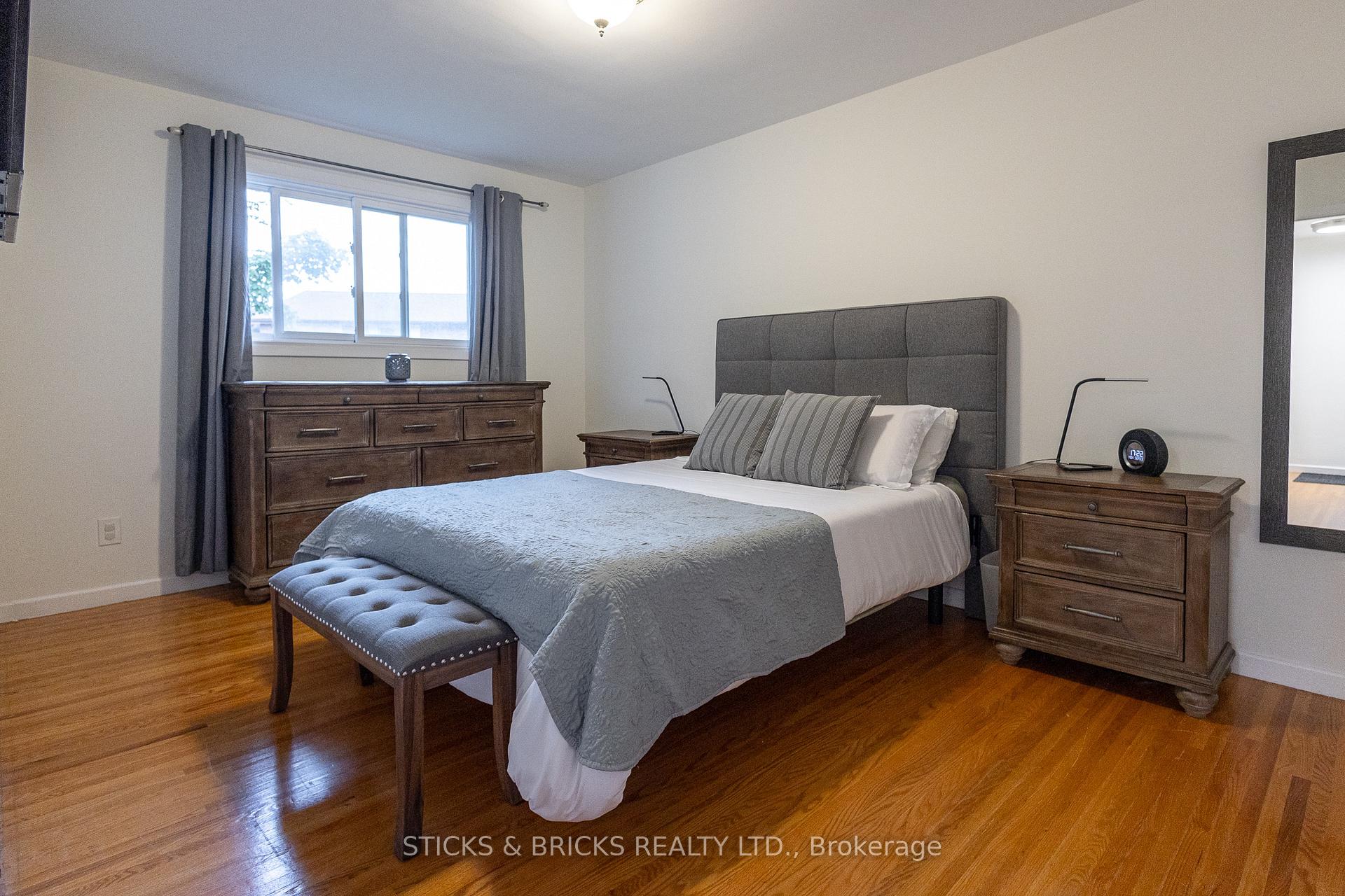 Photo 9 of 4479 Mitchell Avenue, Niagara Falls, Morrison — HOMEH