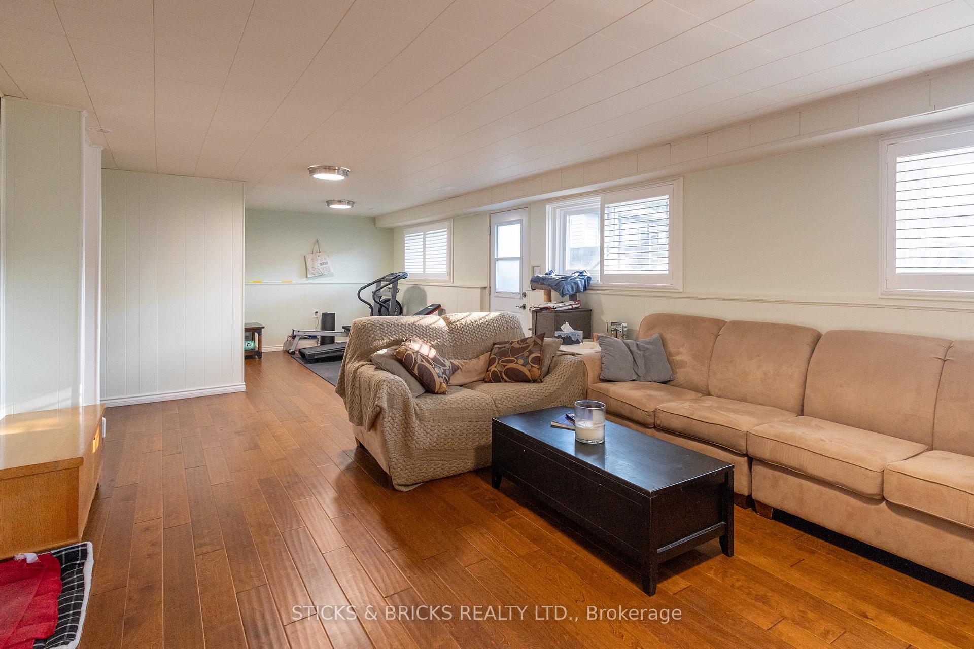 Photo 20 of 4479 Mitchell Avenue, Niagara Falls, Morrison — HOMEH