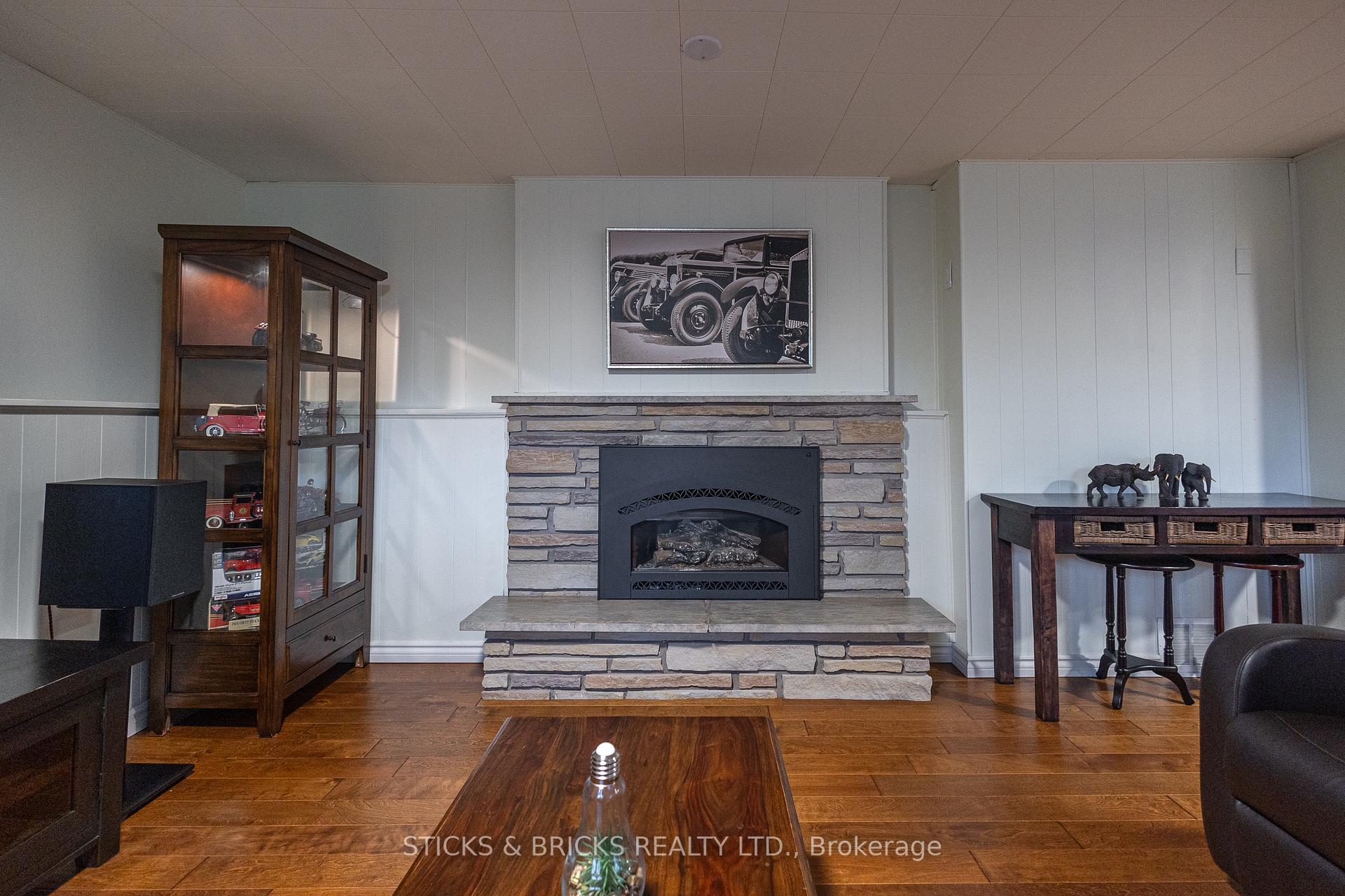 Photo 22 of 4479 Mitchell Avenue, Niagara Falls, Morrison — HOMEH