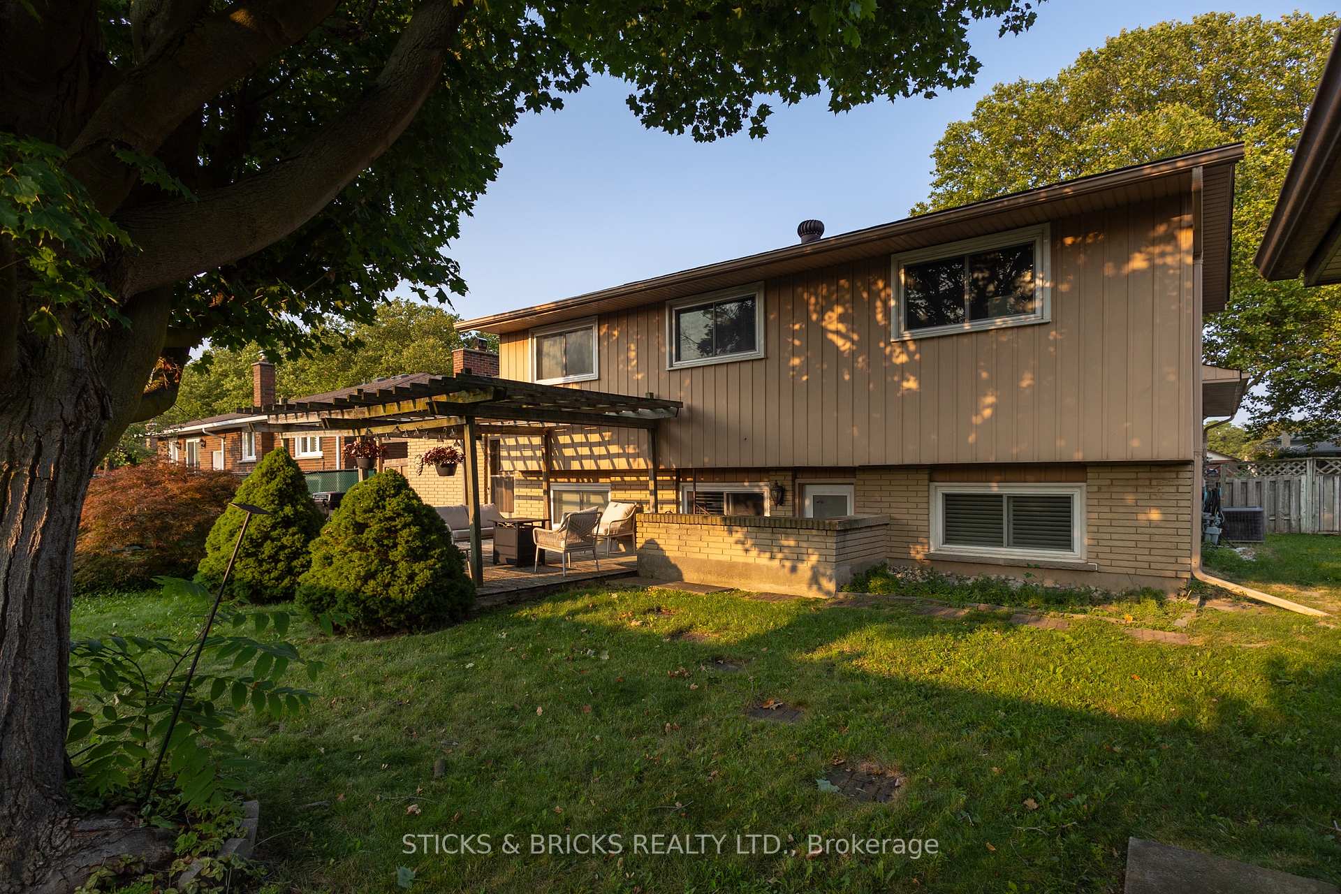 Photo 27 of 4479 Mitchell Avenue, Niagara Falls, Morrison — HOMEH