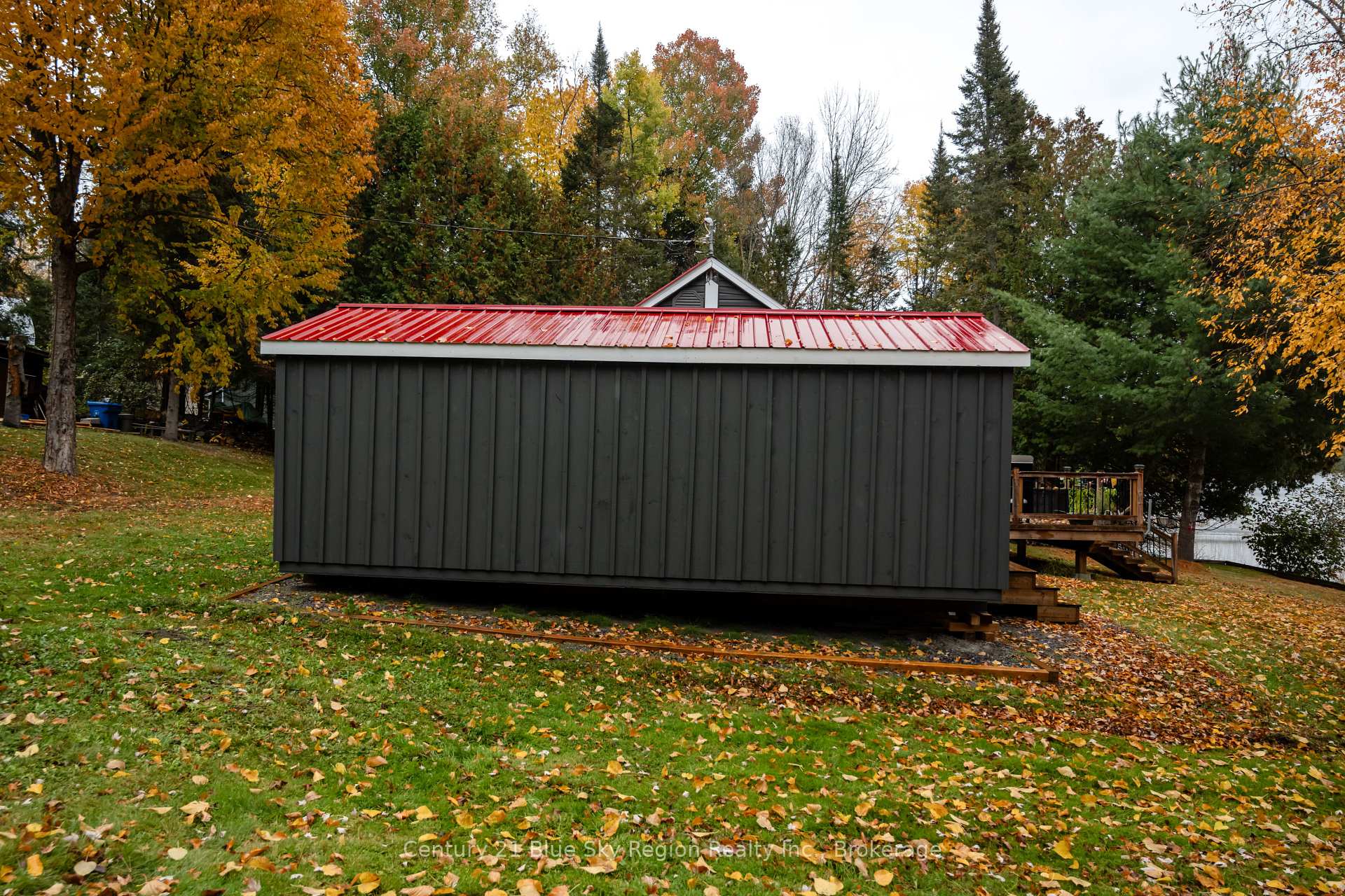 Photo 27 of 2261 Peninsula Road, North Bay, Birchaven — HOMEH