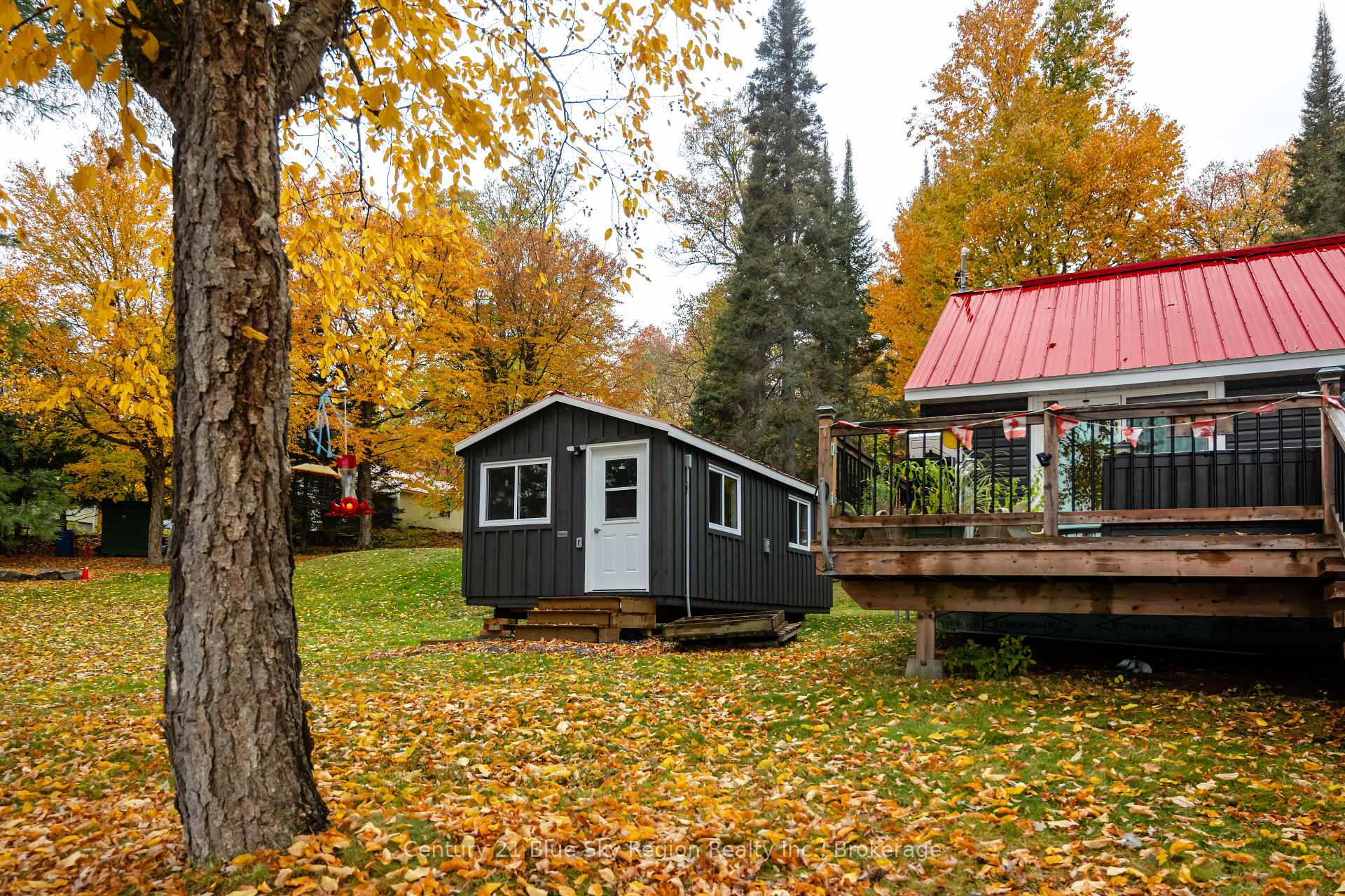 Photo 40 of 2261 Peninsula Road, North Bay, Birchaven — HOMEH