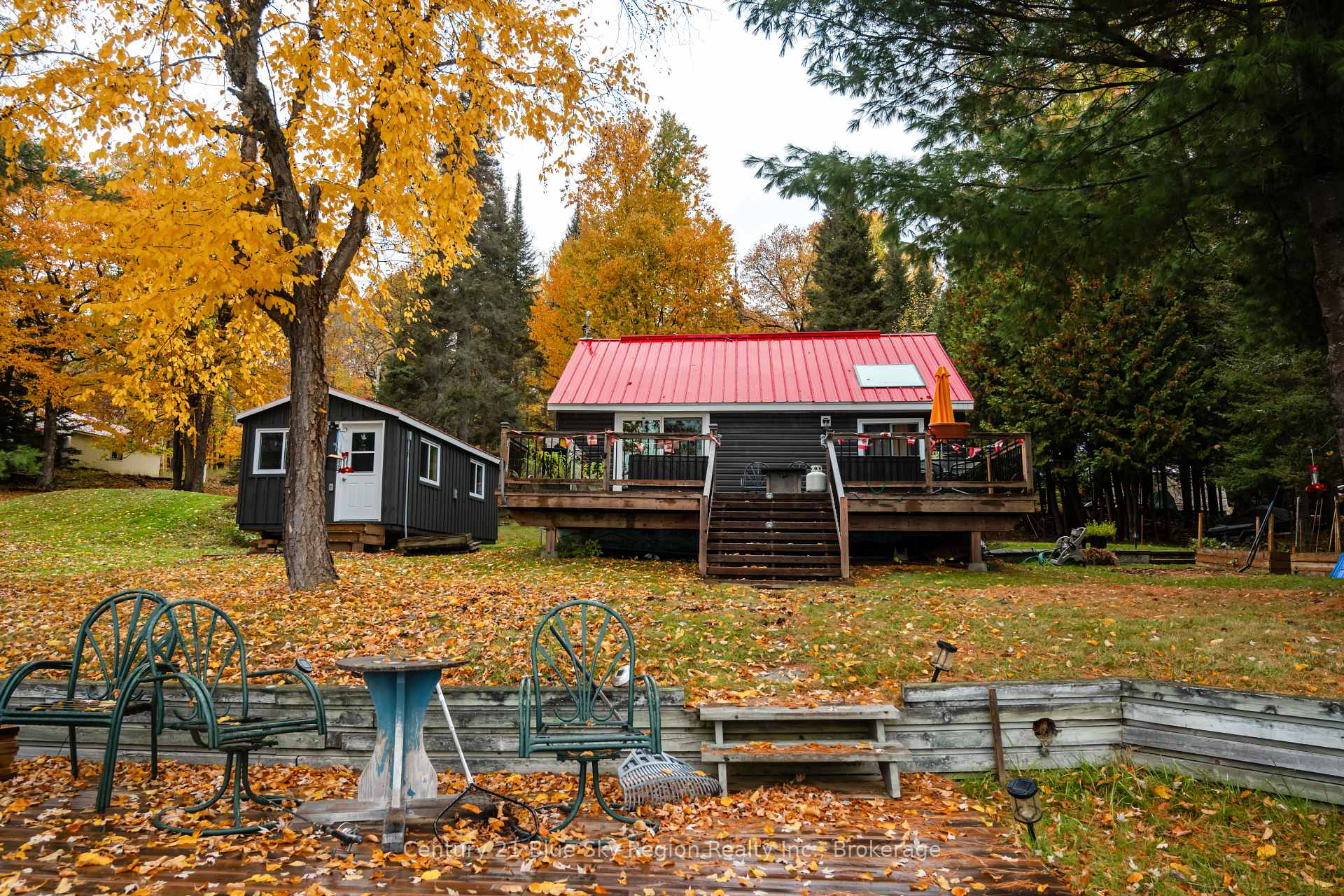 Photo 1 of 2261 Peninsula Road, North Bay, Birchaven — HOMEH