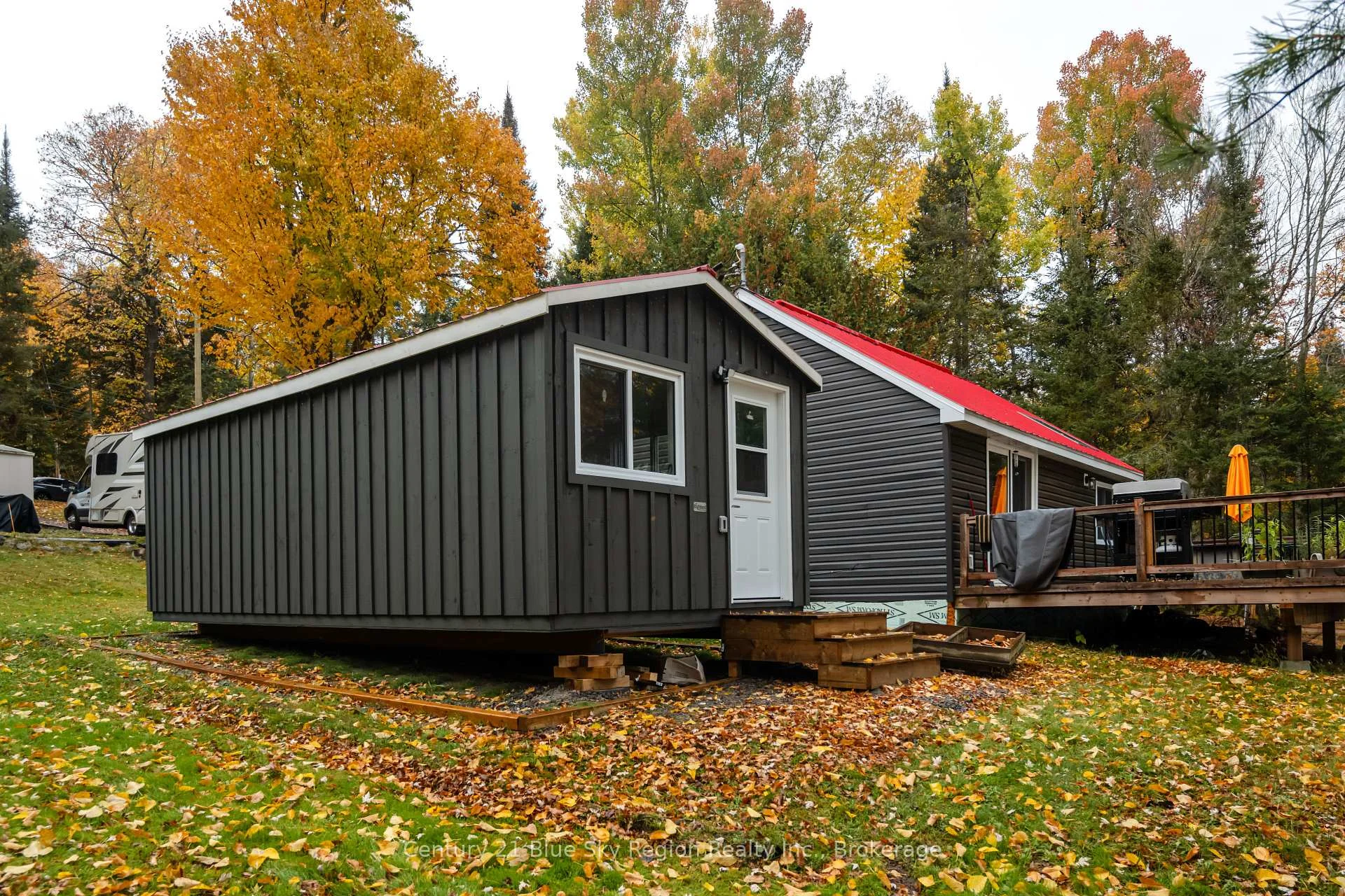Photo 35 of 2261 Peninsula Road, North Bay, Birchaven — HOMEH