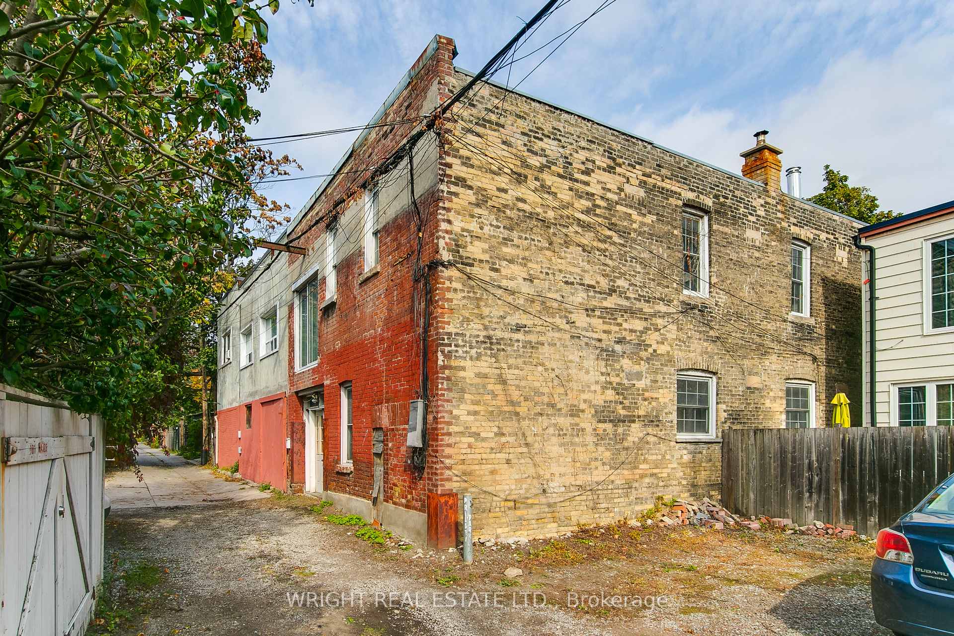 Photo 2 of Unit Rear, 105 Major Street, Toronto, University — HOMEH