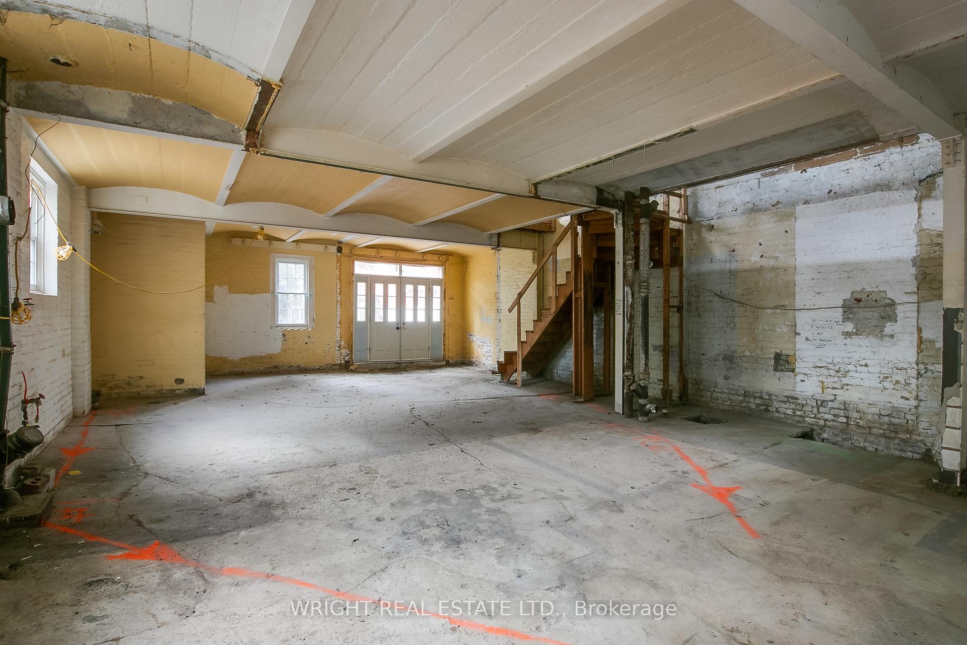 Photo 6 of Unit Rear, 105 Major Street, Toronto, University — HOMEH
