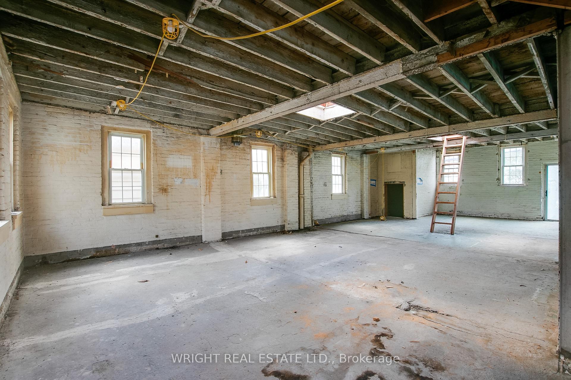 Photo 10 of Unit Rear, 105 Major Street, Toronto, University — HOMEH