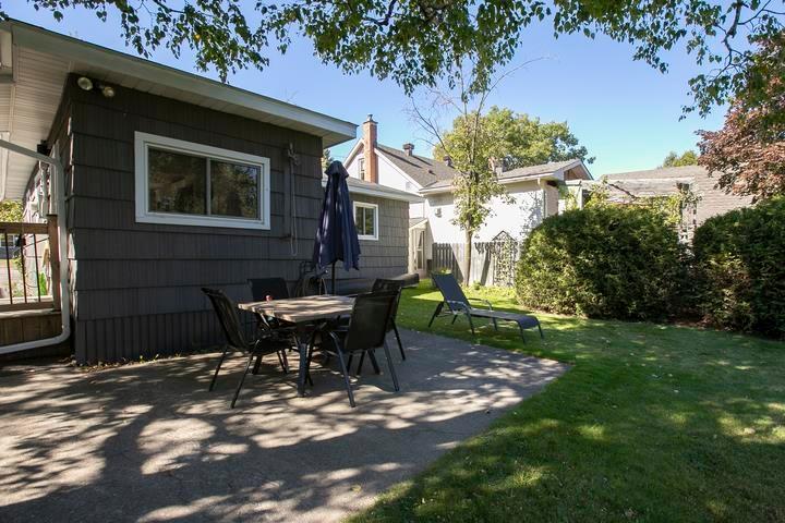 Photo 11 of 552 Lake Street, Sault Ste Marie, Ward 2 — HOMEH