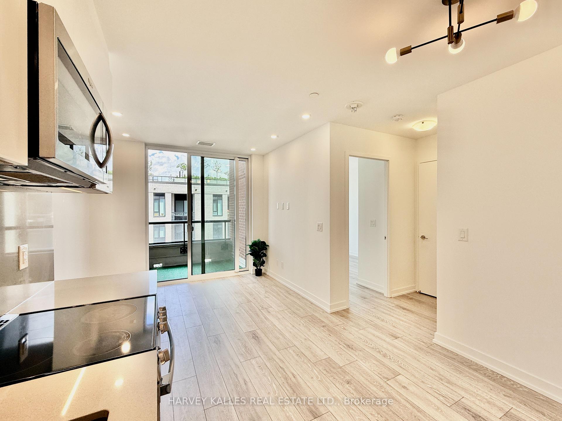 Photo 5 of Unit 635, 3100 Keele Street, North York, Downsview-Roding-CFB — HOMEH