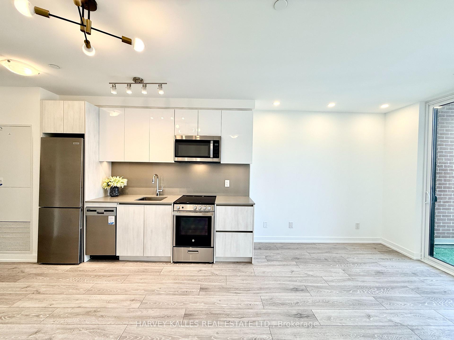 Photo 13 of Unit 635, 3100 Keele Street, North York, Downsview-Roding-CFB — HOMEH