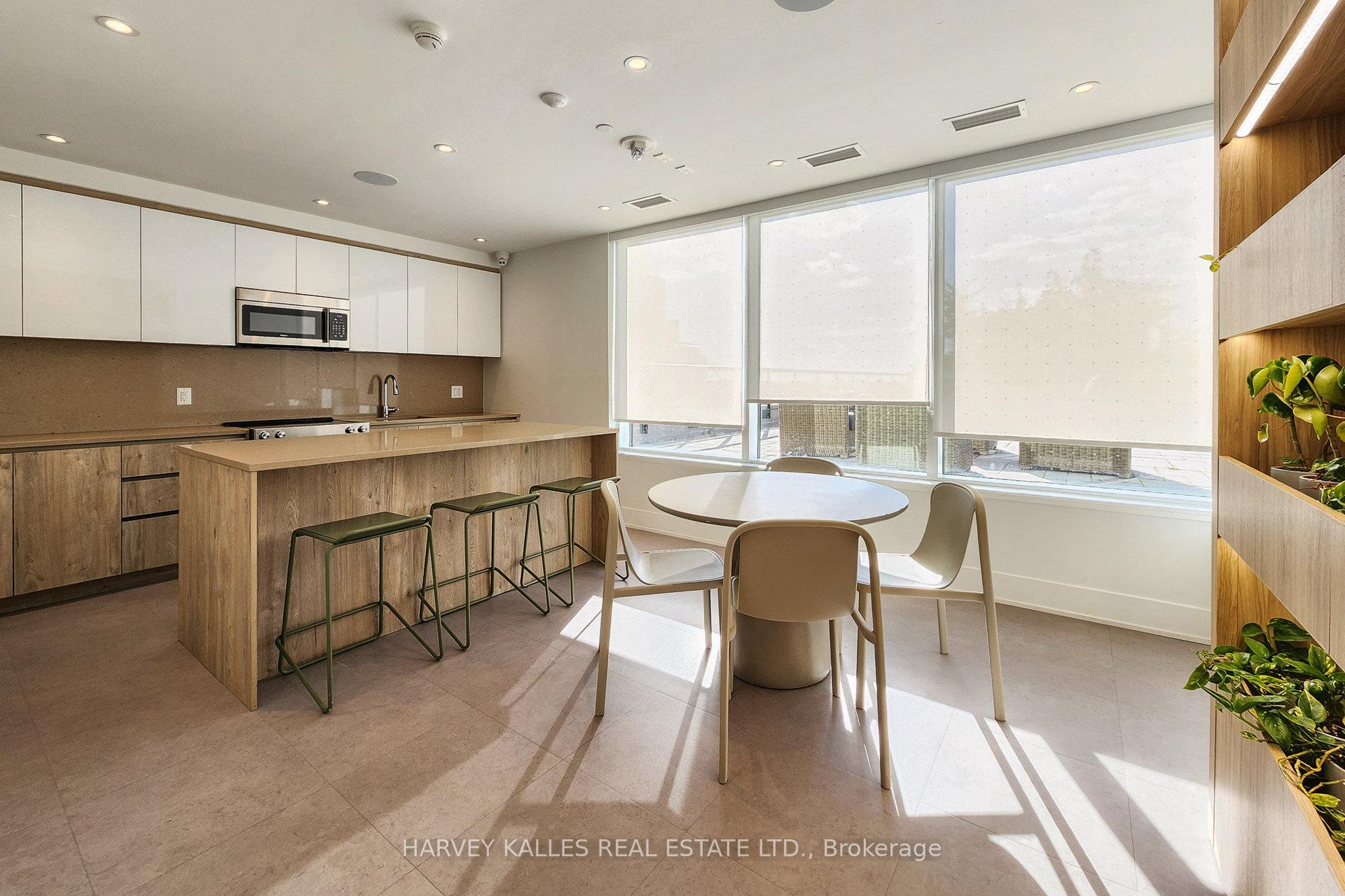 Photo 25 of Unit 635, 3100 Keele Street, North York, Downsview-Roding-CFB — HOMEH
