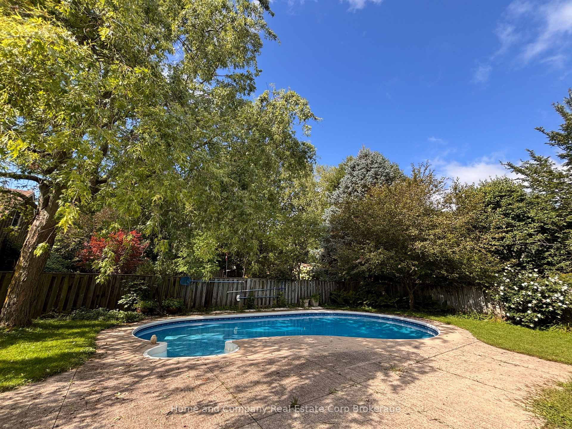 Photo 4 of 28 Hesson Street, Stratford — HOMEH