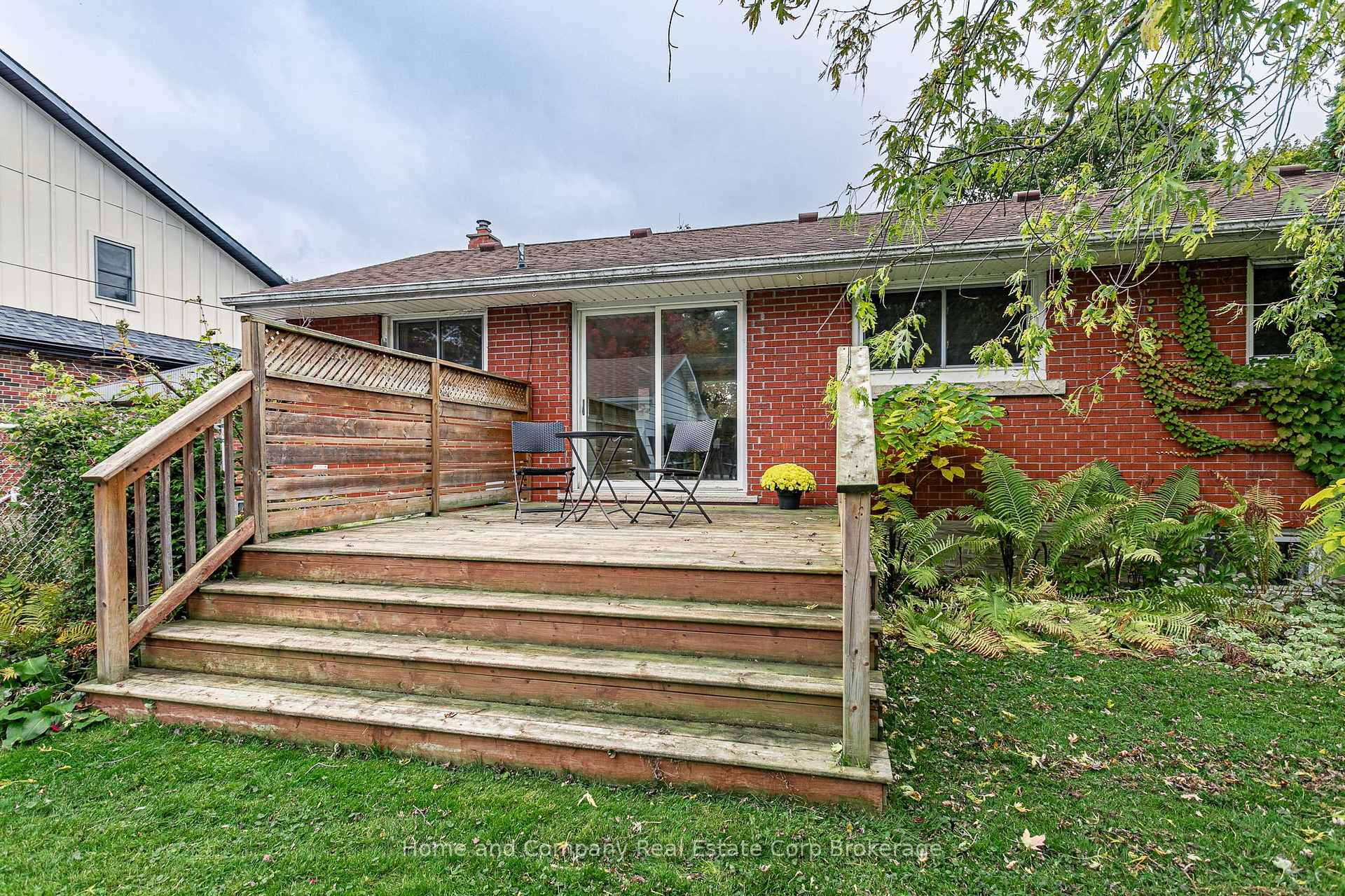 Photo 27 of 28 Hesson Street, Stratford — HOMEH